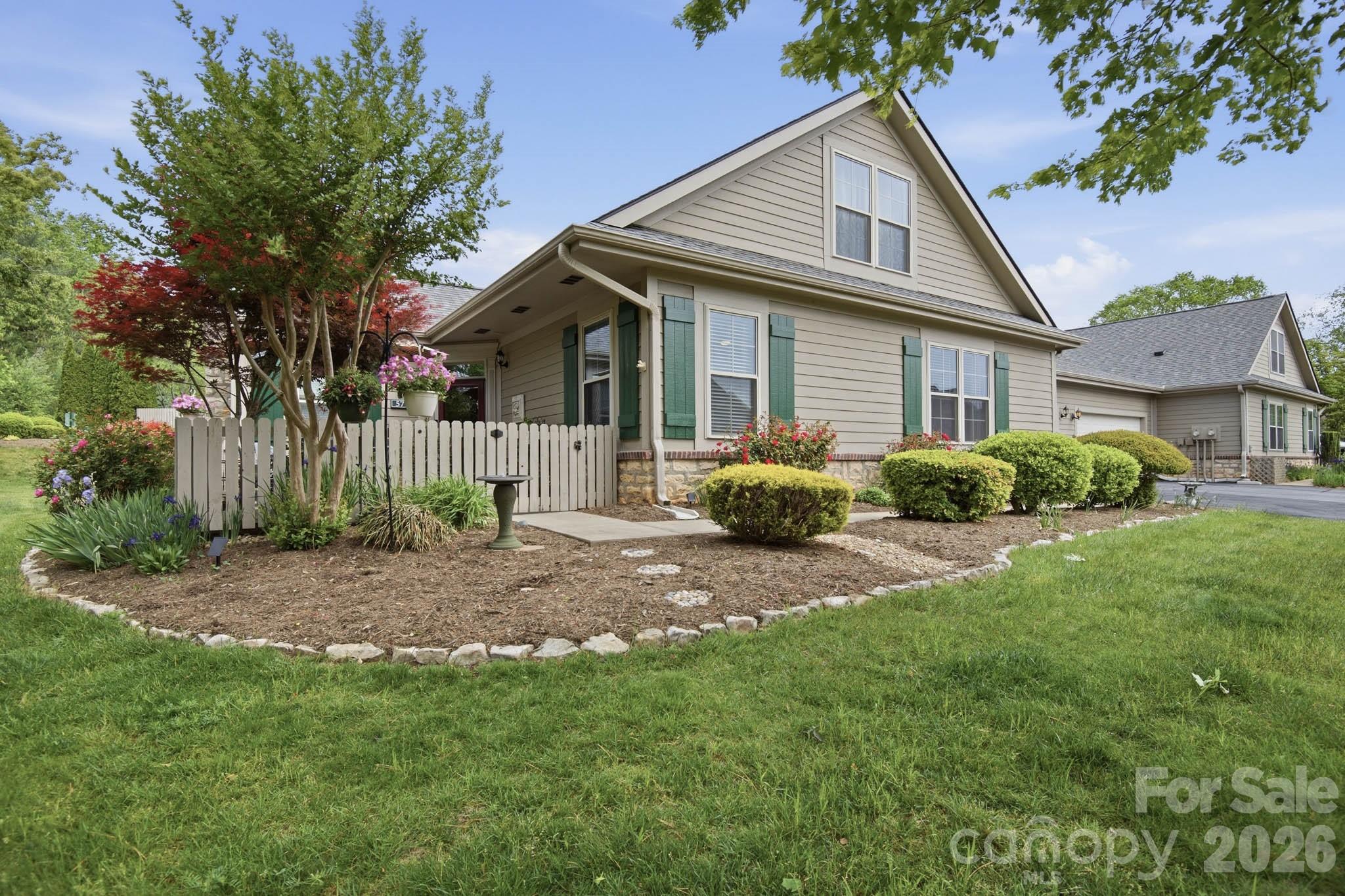 57 Outlook Circle — Swannanoa