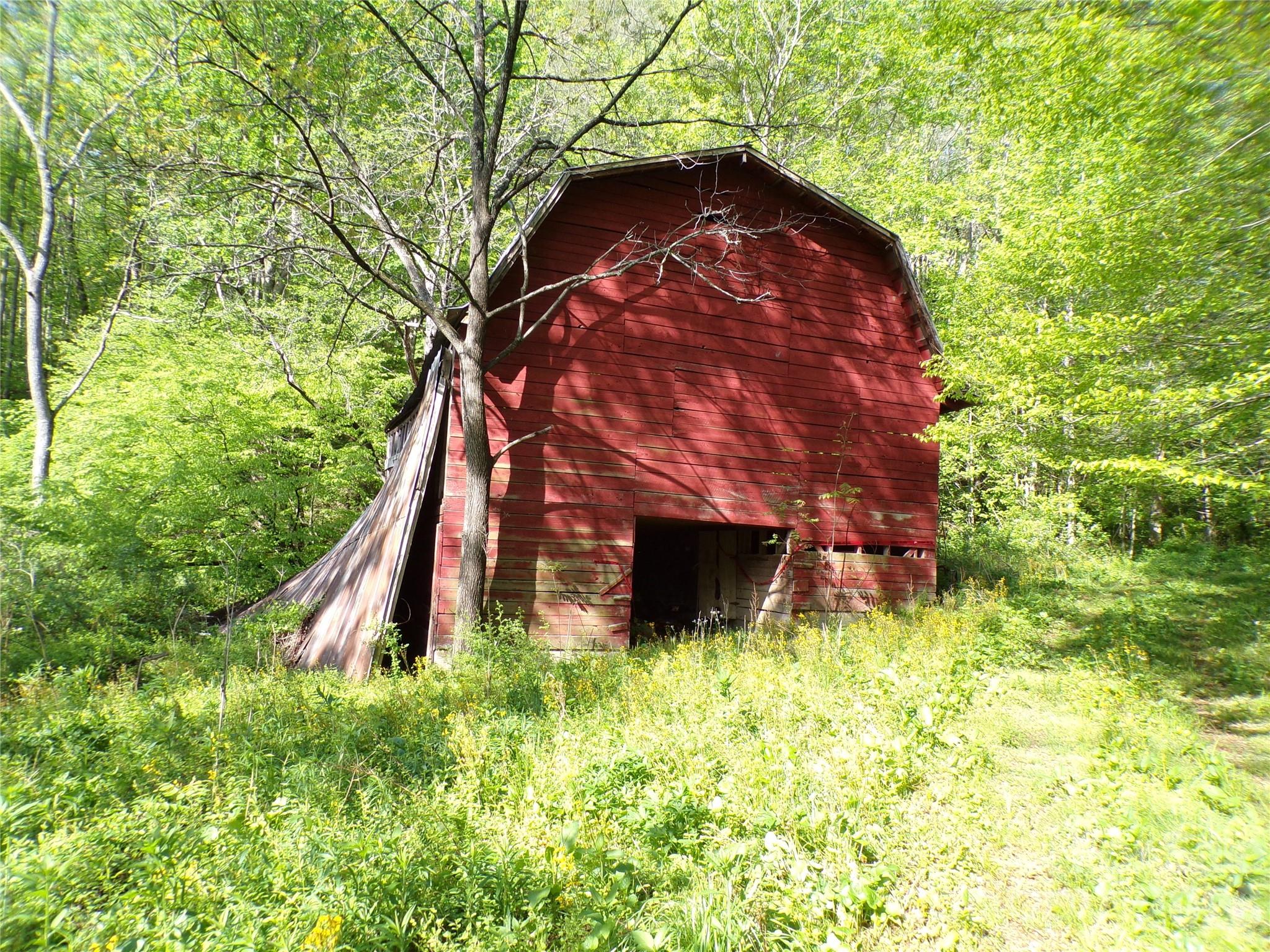 145 Kirks Drive — Hot Springs