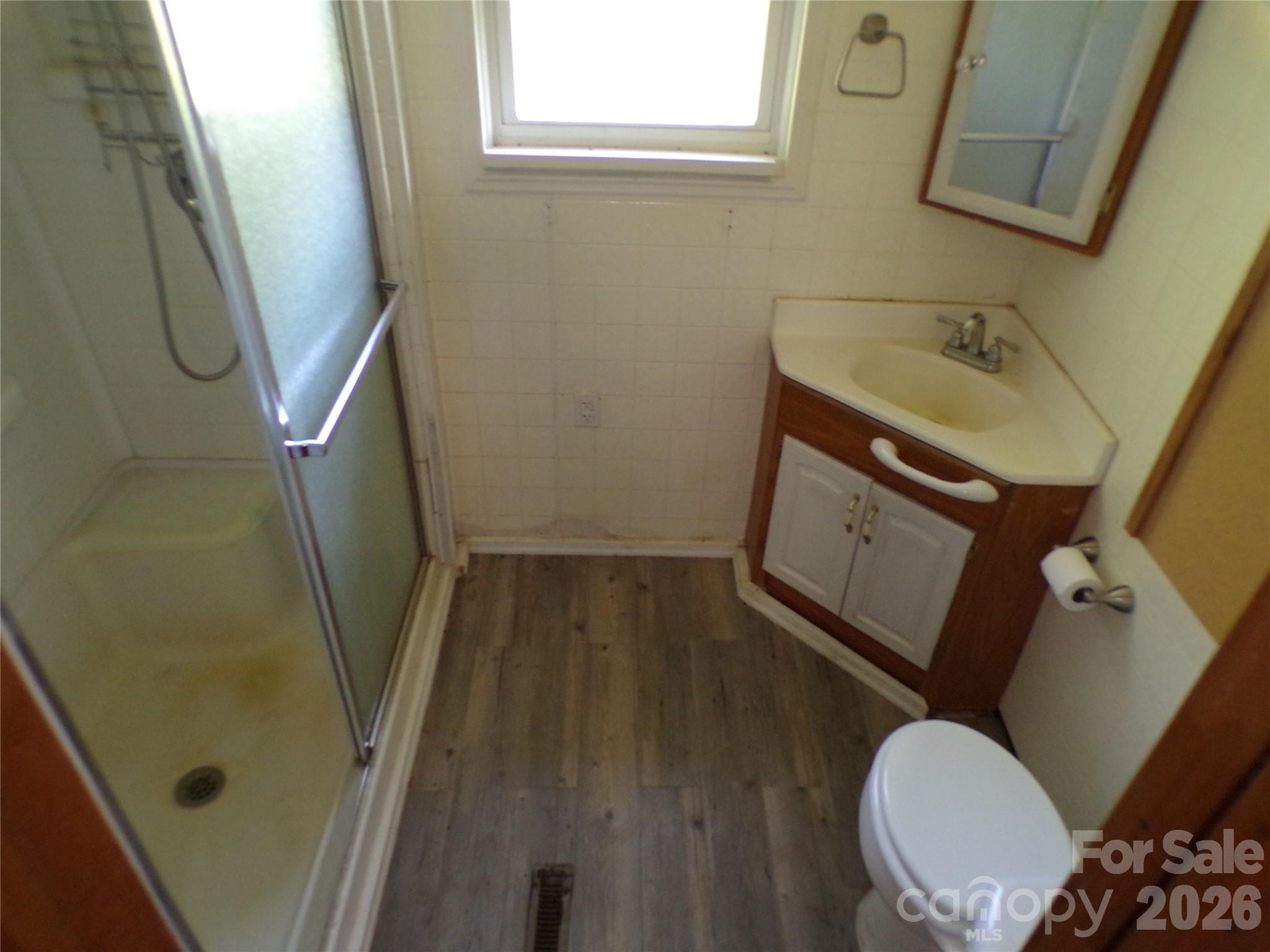 145 Kirks Drive — Hot Springs