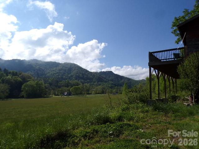 145 Kirks Drive — Hot Springs