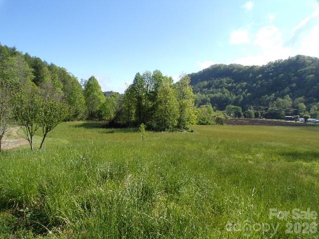 145 Kirks Drive — Hot Springs
