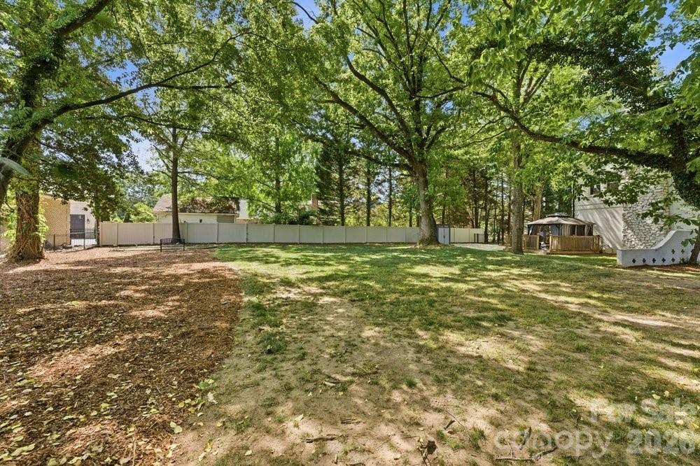 4341 Old Saybrook Court — Charlotte