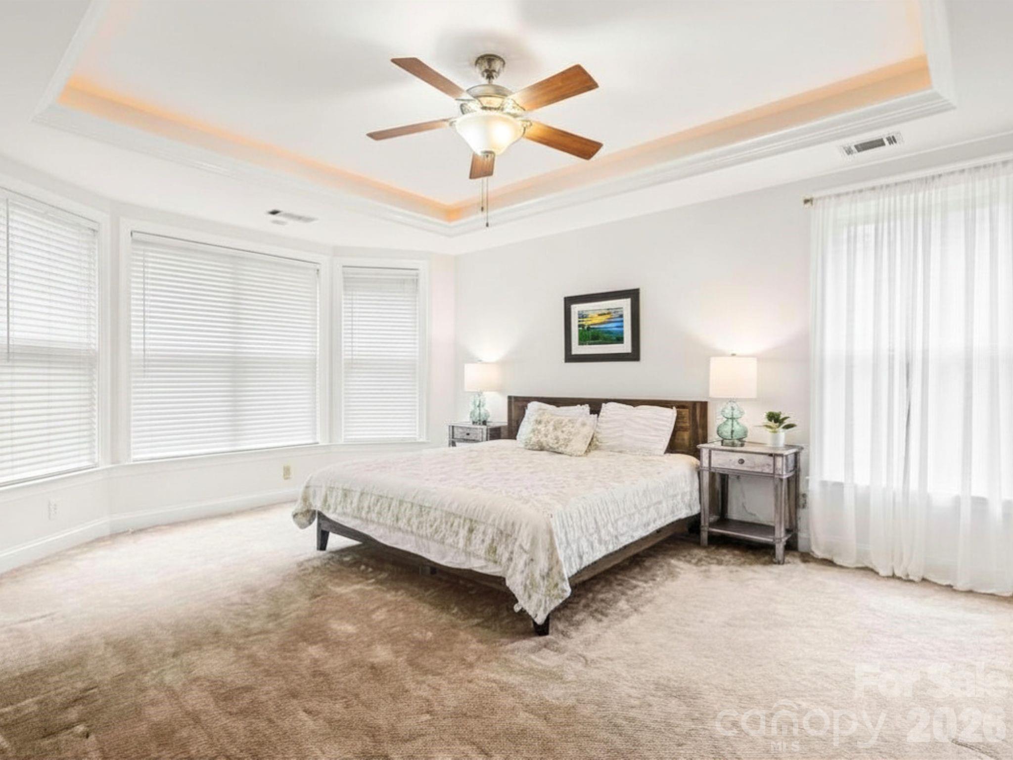 1022 Fleming Lane — Matthews