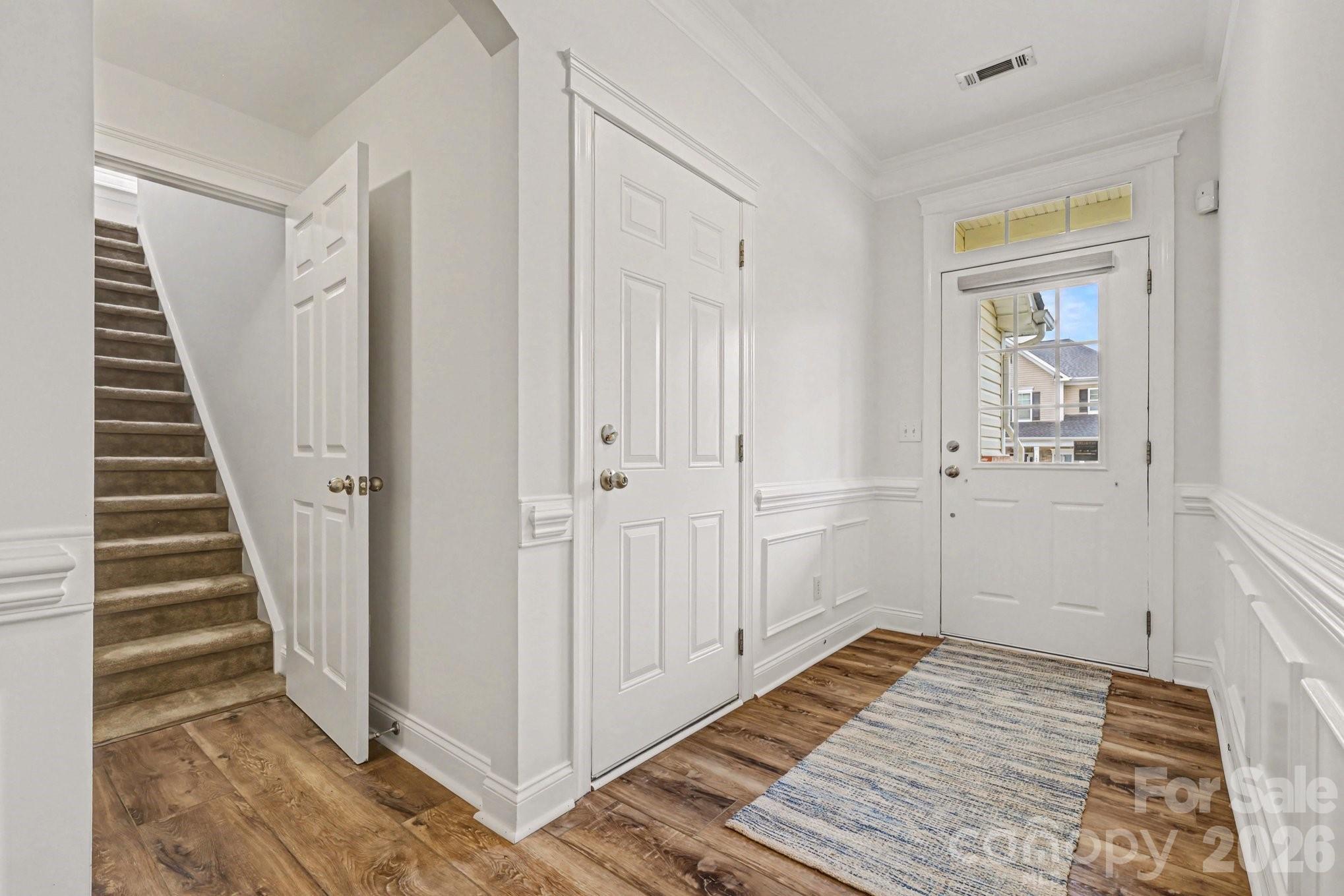 1022 Fleming Lane — Matthews