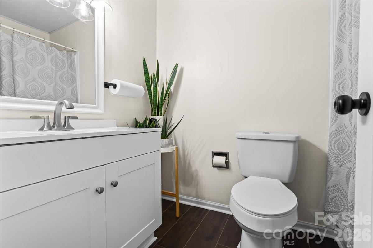 140 Lake Concord Road NE #D10 — Concord
