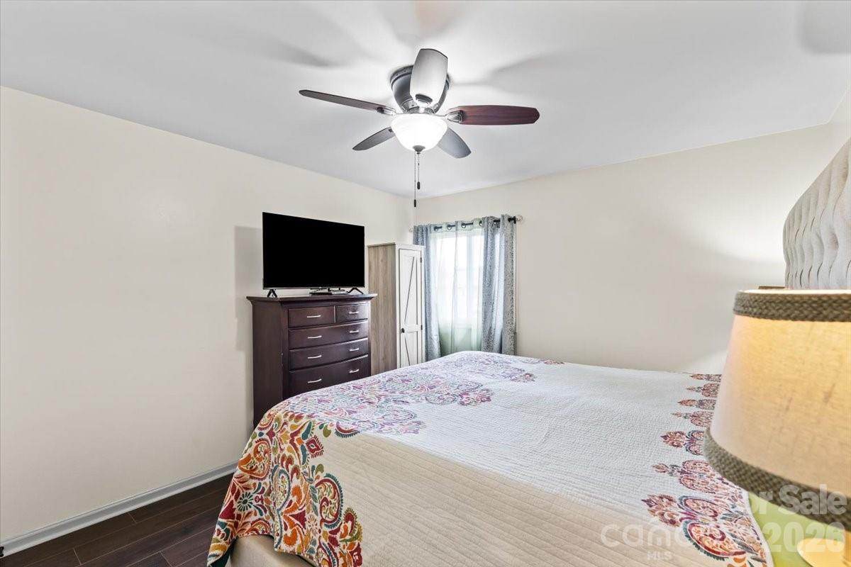 140 Lake Concord Road NE #D10 — Concord