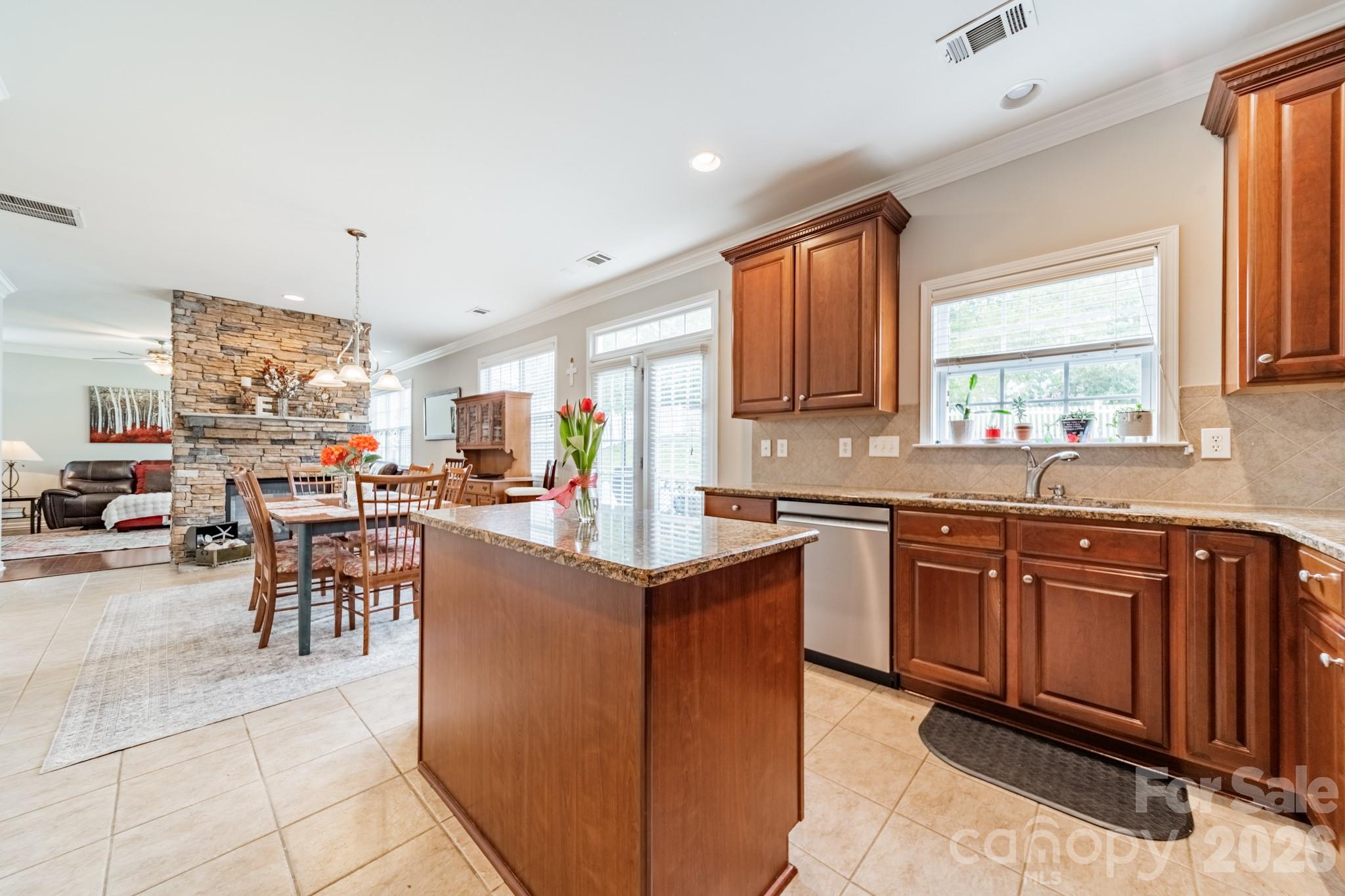 10948 Hat Creek Lane — Davidson