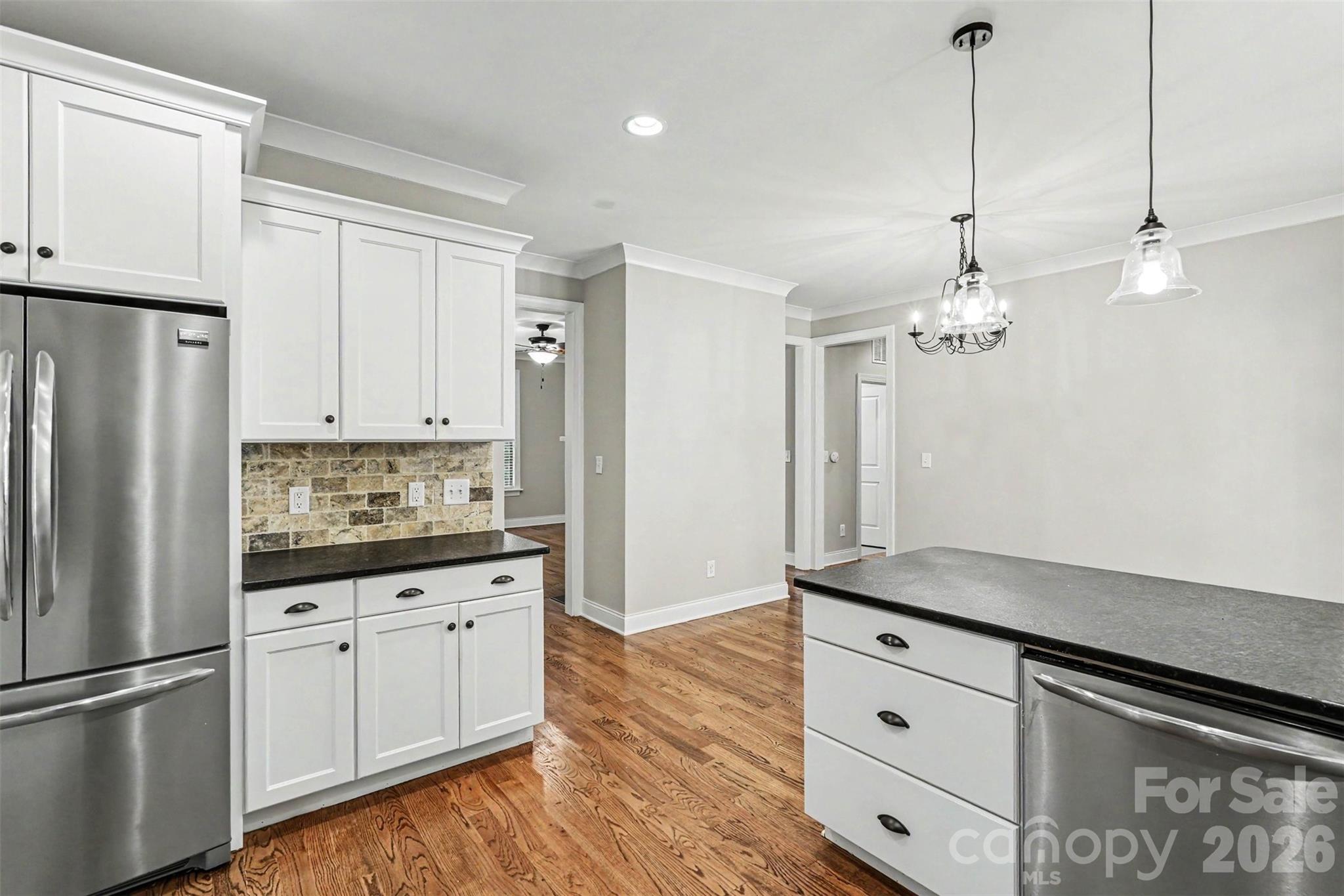 4433 Brookwood Road — Charlotte