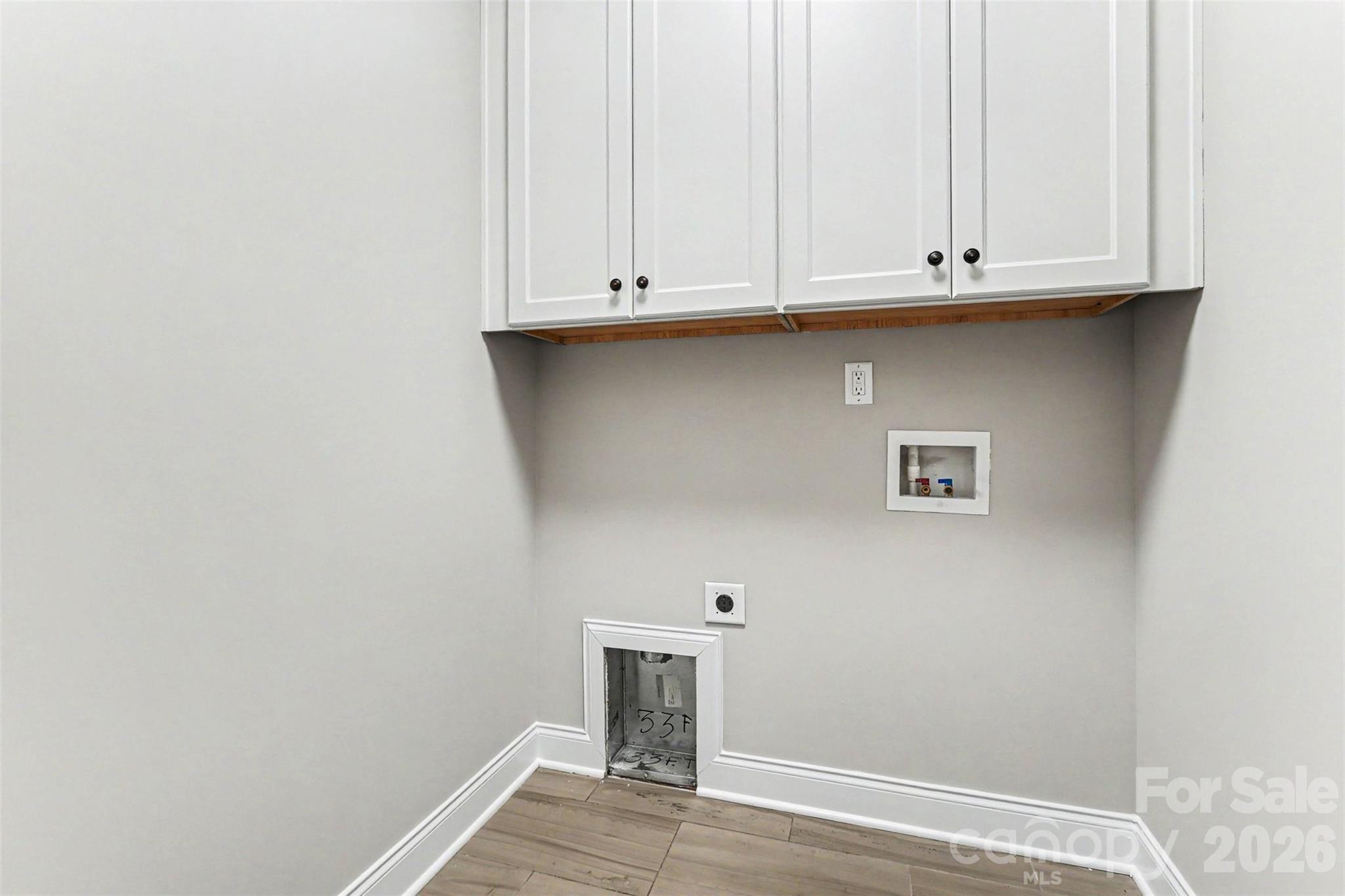 4433 Brookwood Road — Charlotte