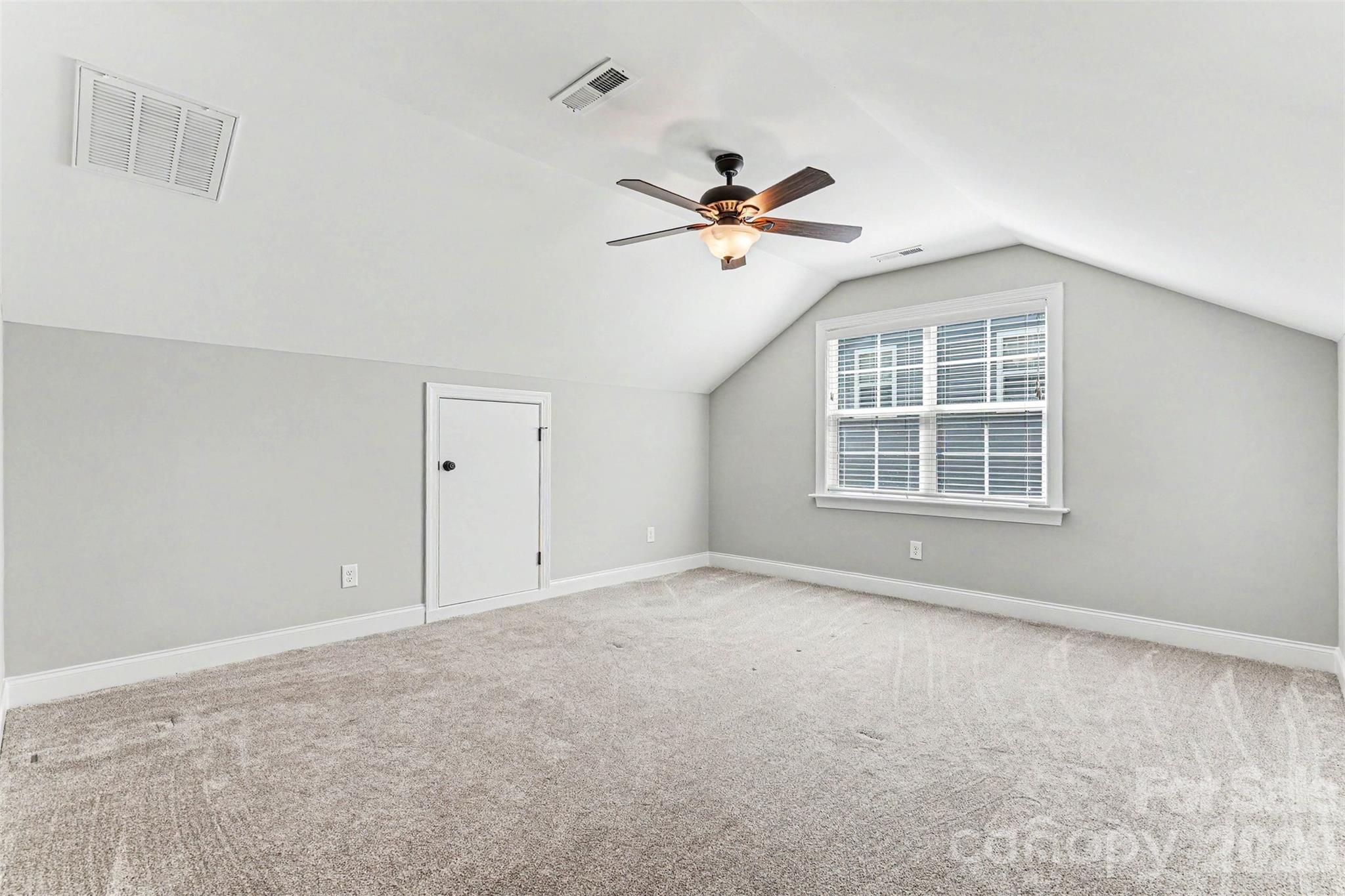 4433 Brookwood Road — Charlotte