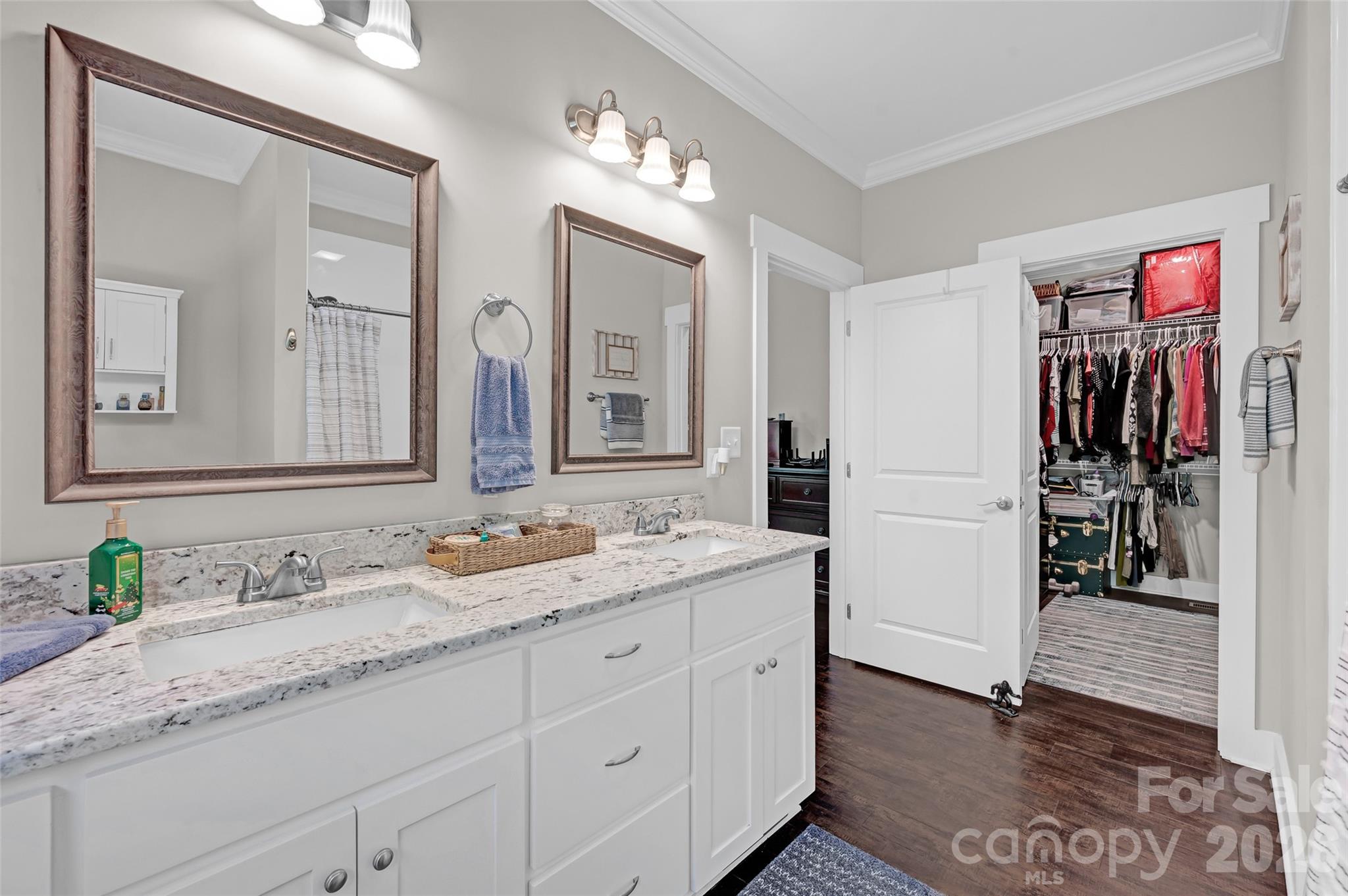 183 Falling Creek Drive — Statesville