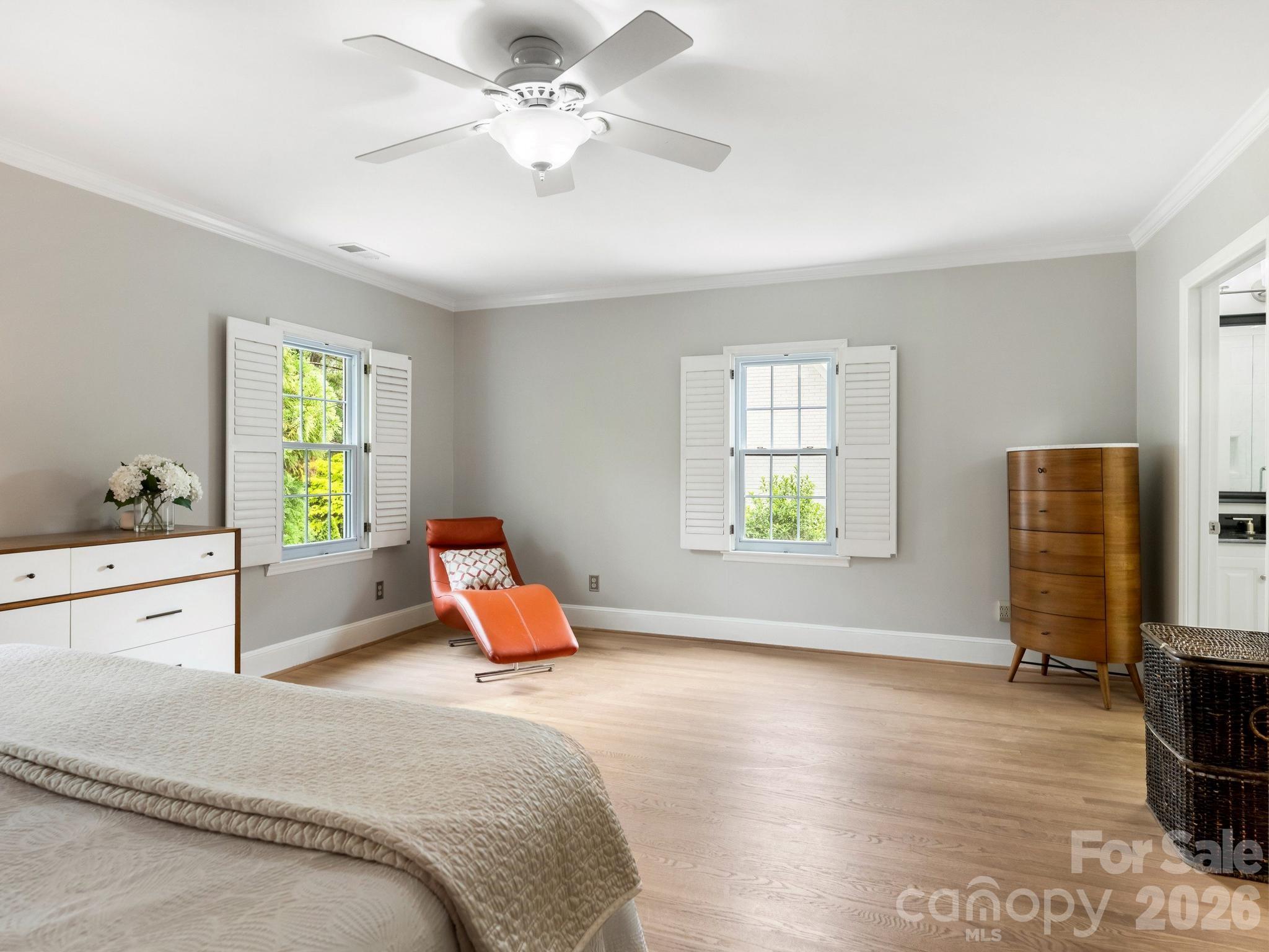 225 Altondale Avenue — Charlotte