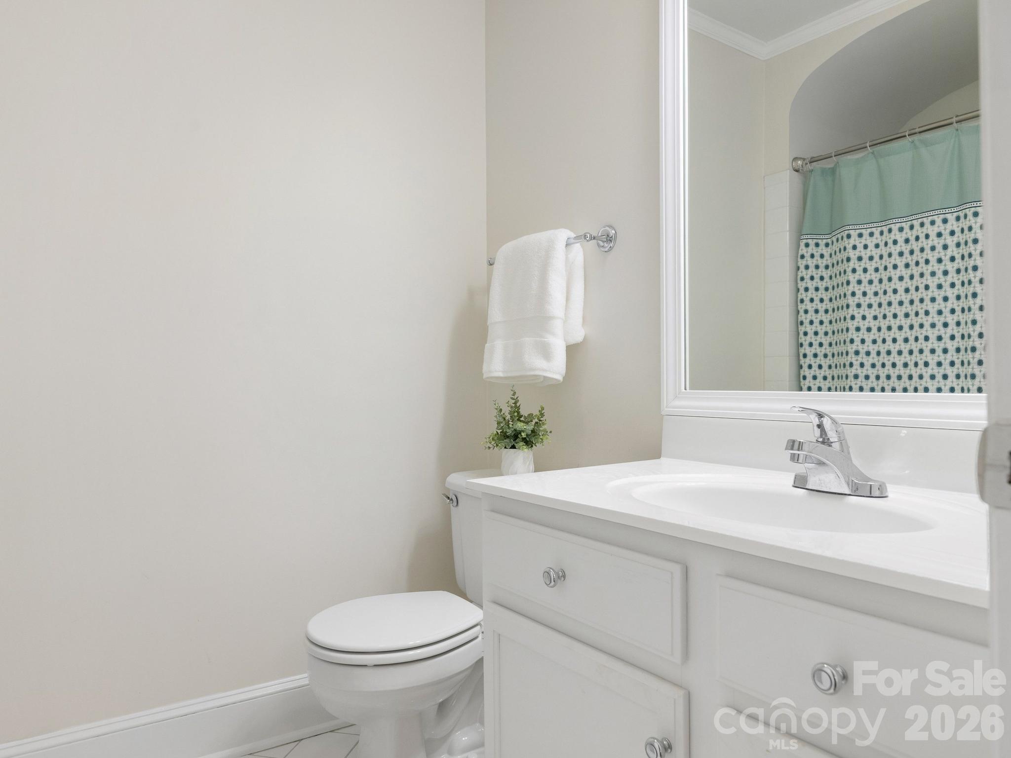 225 Altondale Avenue — Charlotte