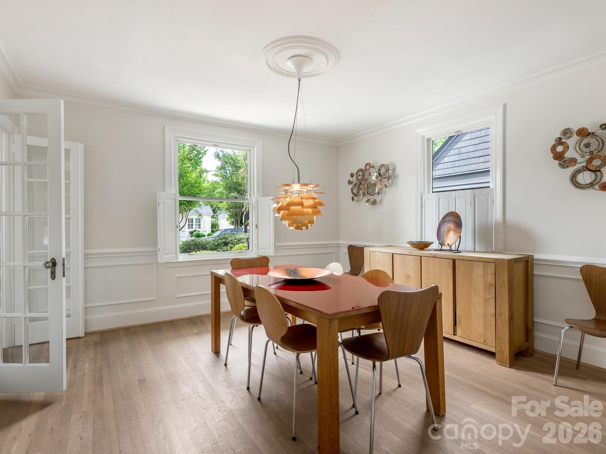 225 Altondale Avenue — Charlotte