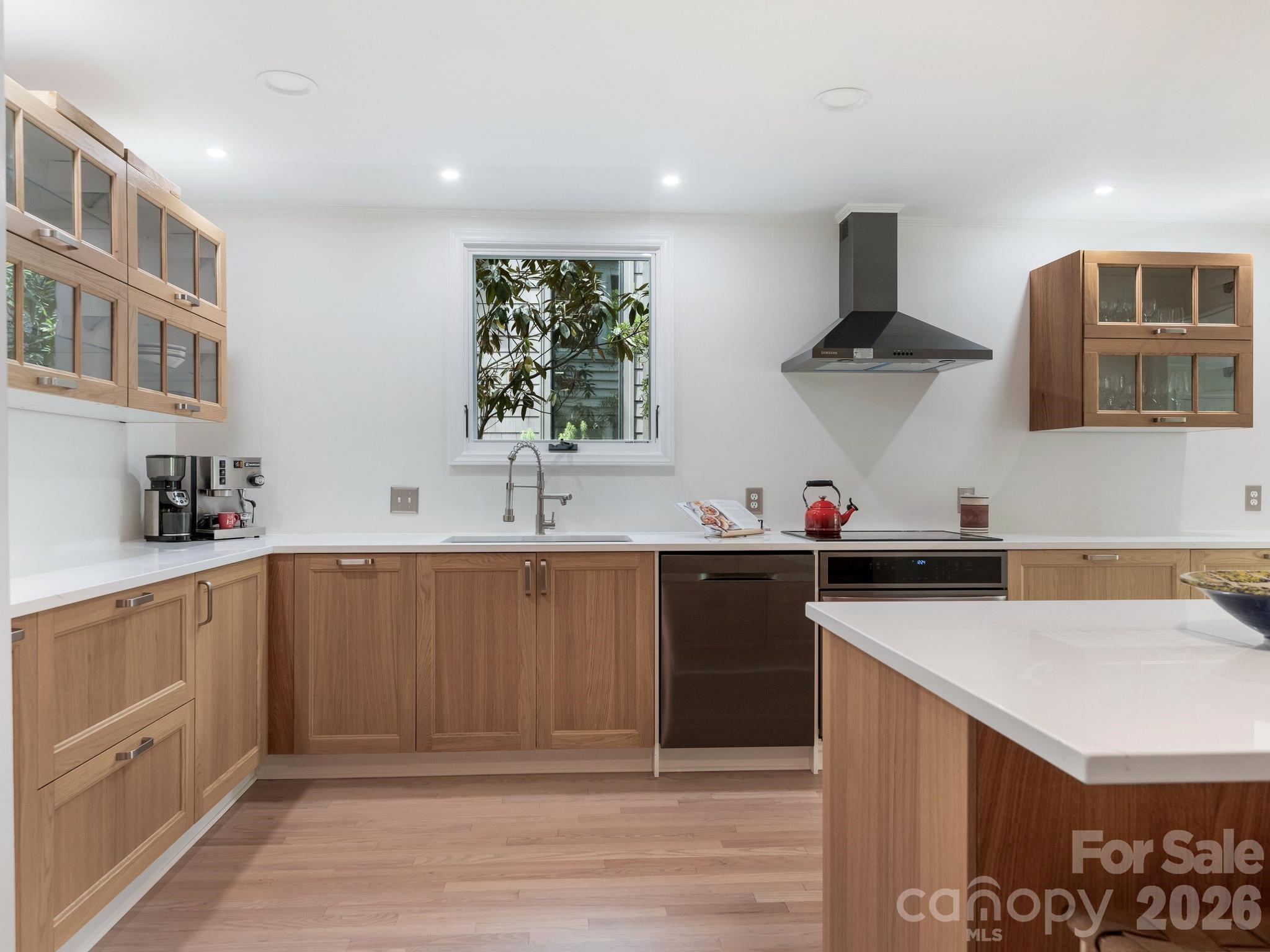 225 Altondale Avenue — Charlotte