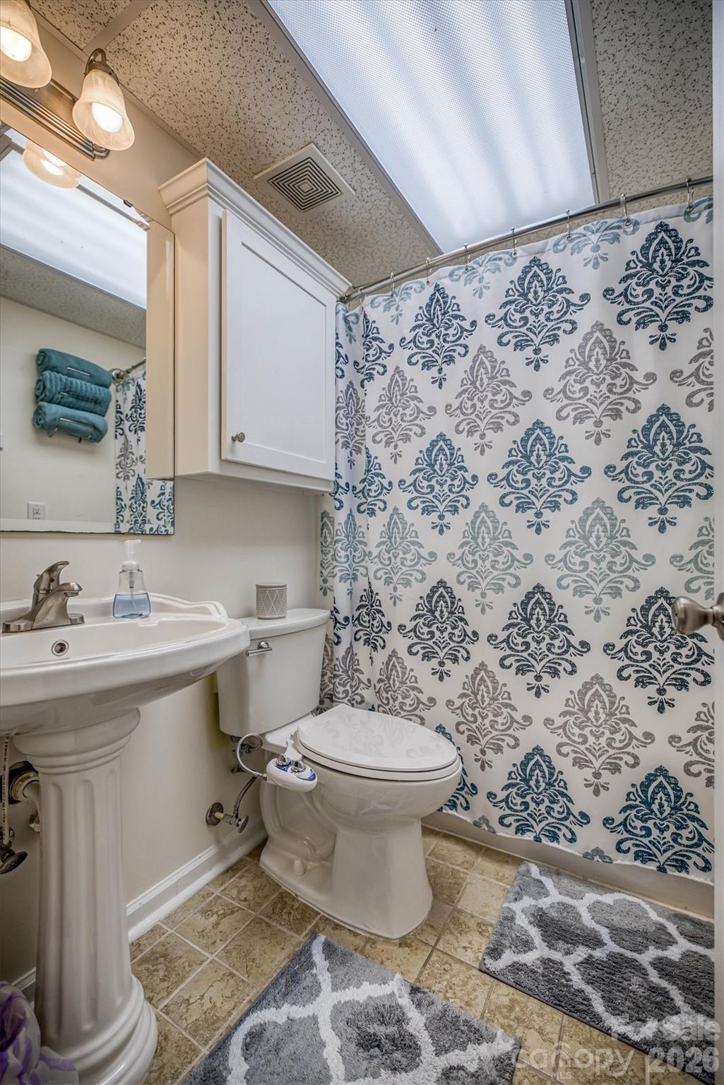 1102 Allman Ridge Road — Morganton