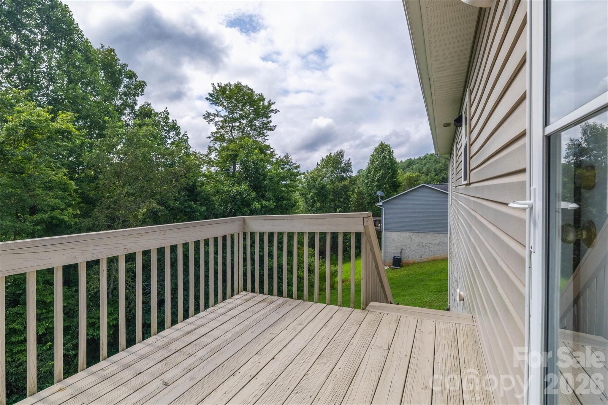 1102 Allman Ridge Road — Morganton