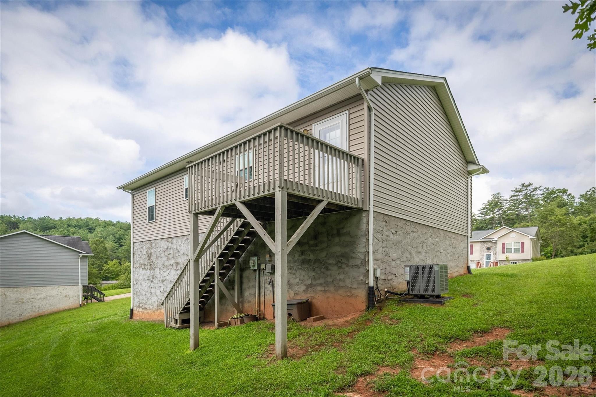 1102 Allman Ridge Road — Morganton