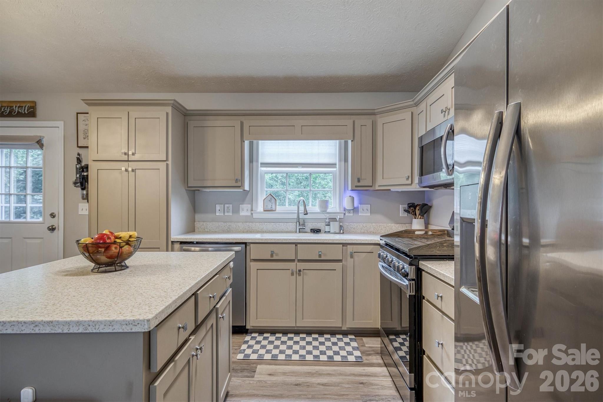 1102 Allman Ridge Road — Morganton