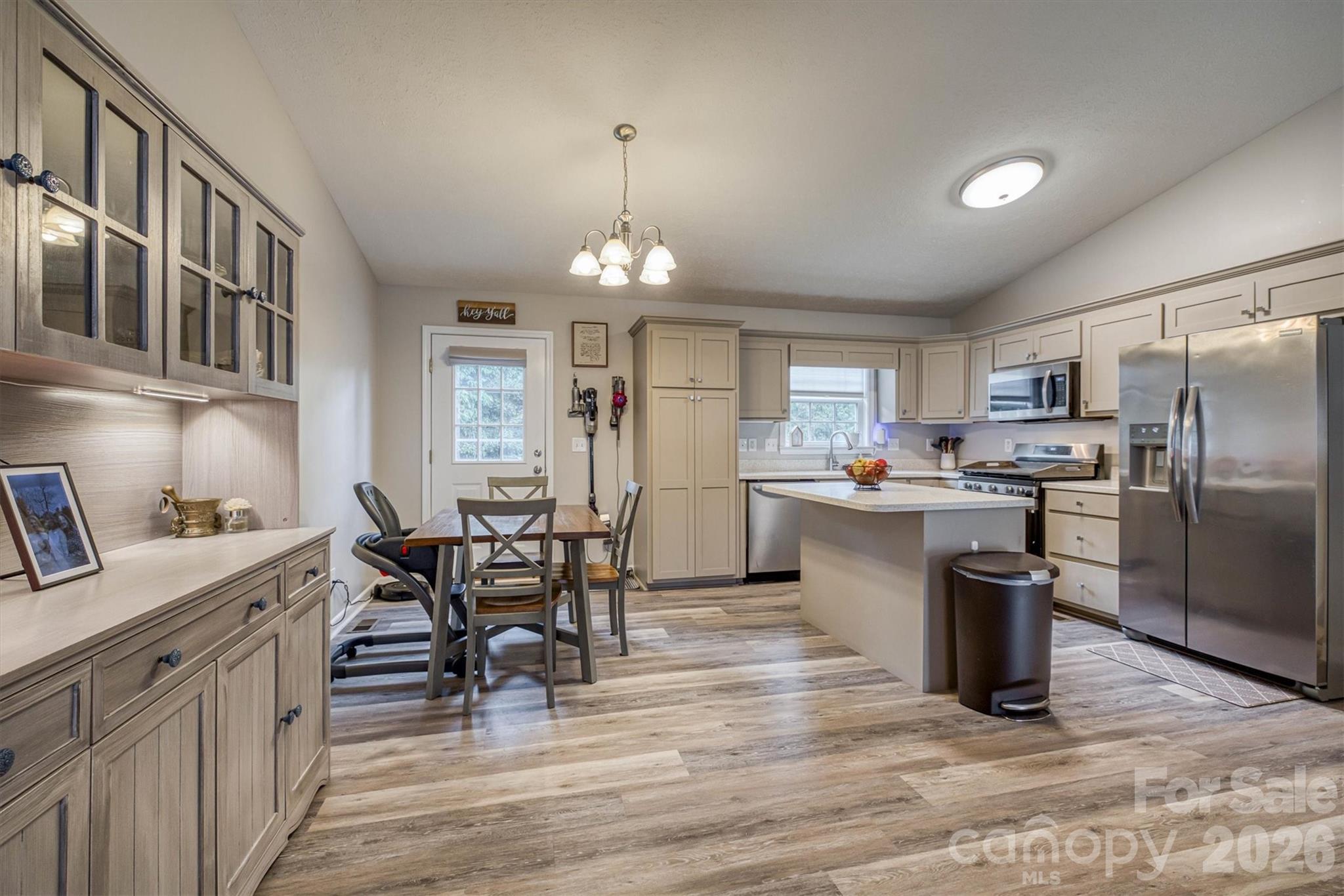 1102 Allman Ridge Road — Morganton