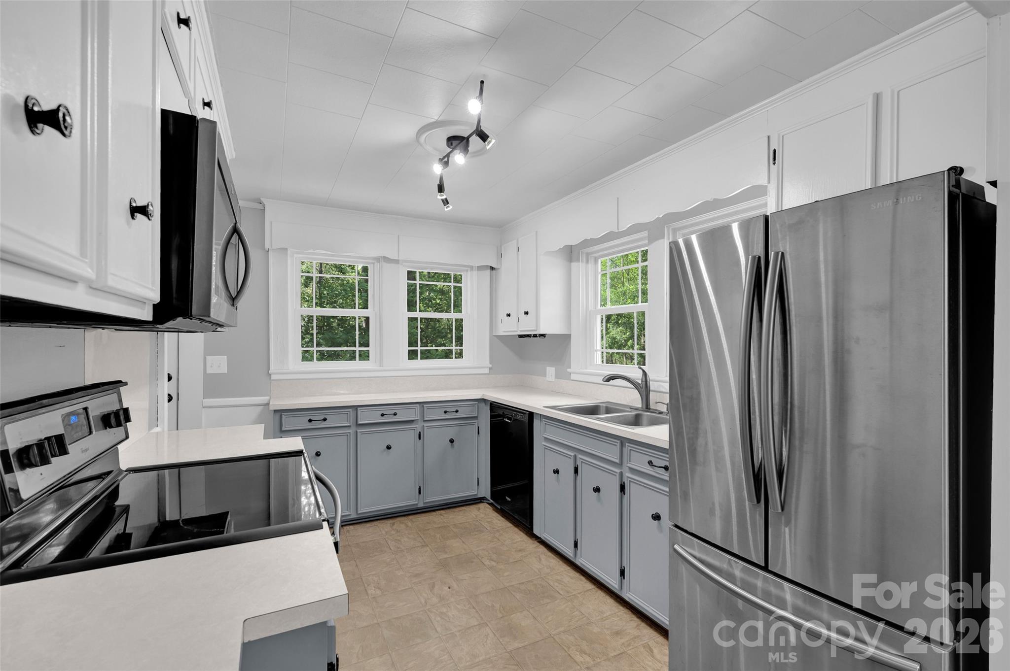 2719 US 70 Highway — Connelly Springs