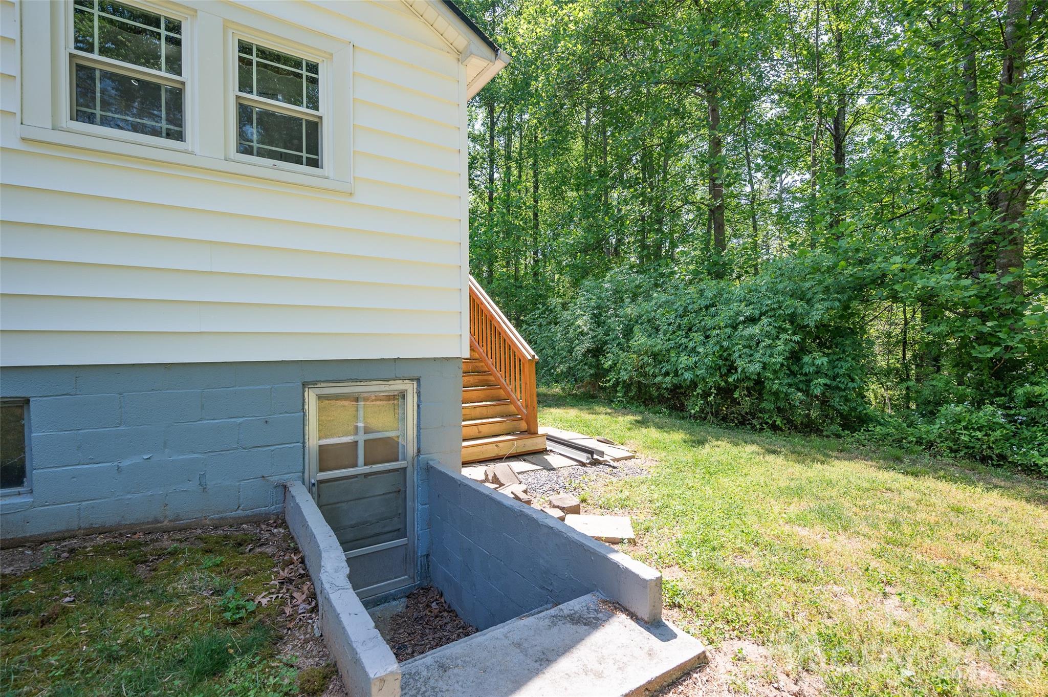 2719 US 70 Highway — Connelly Springs