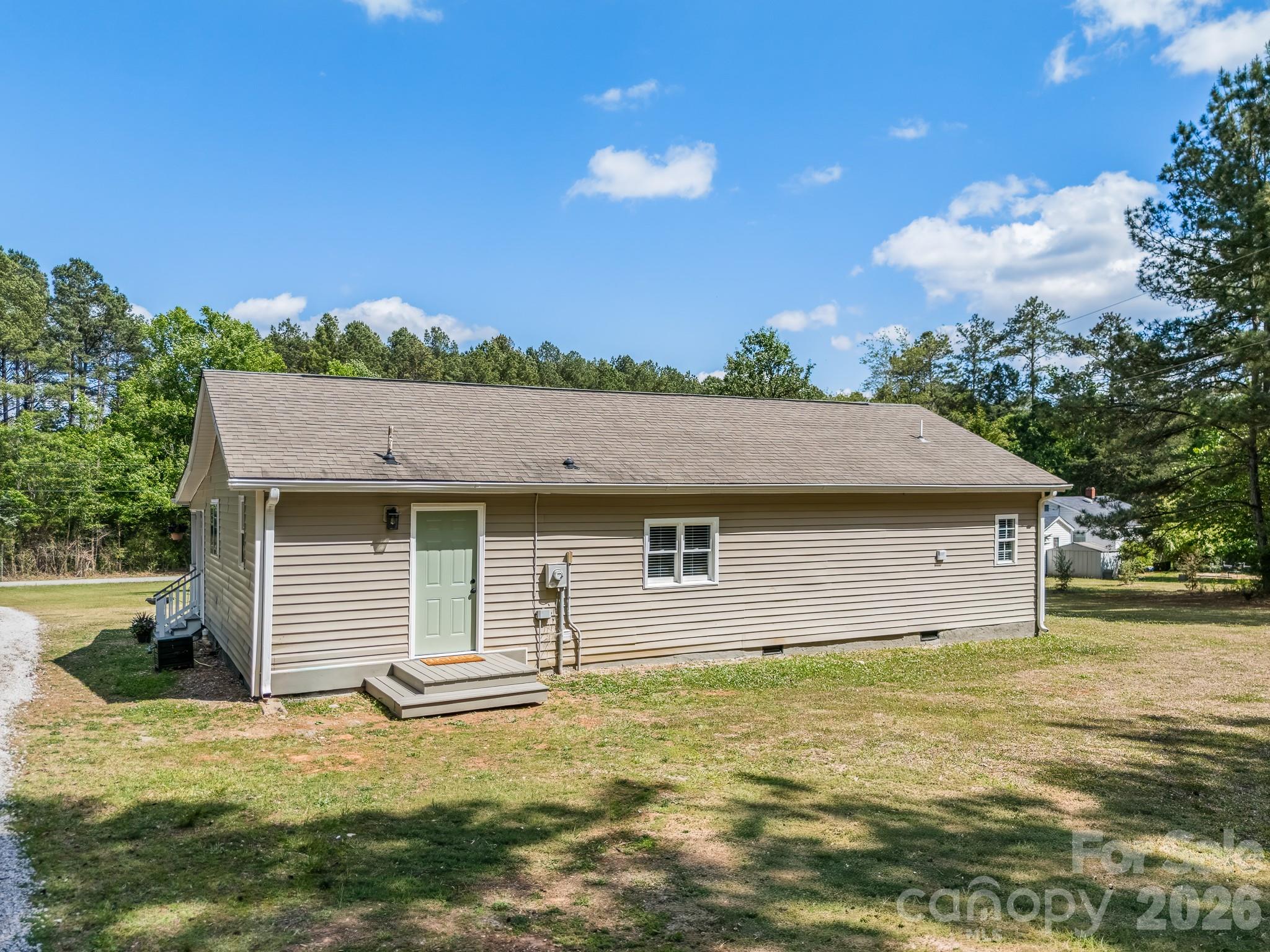 10718 Lancaster Highway — Waxhaw
