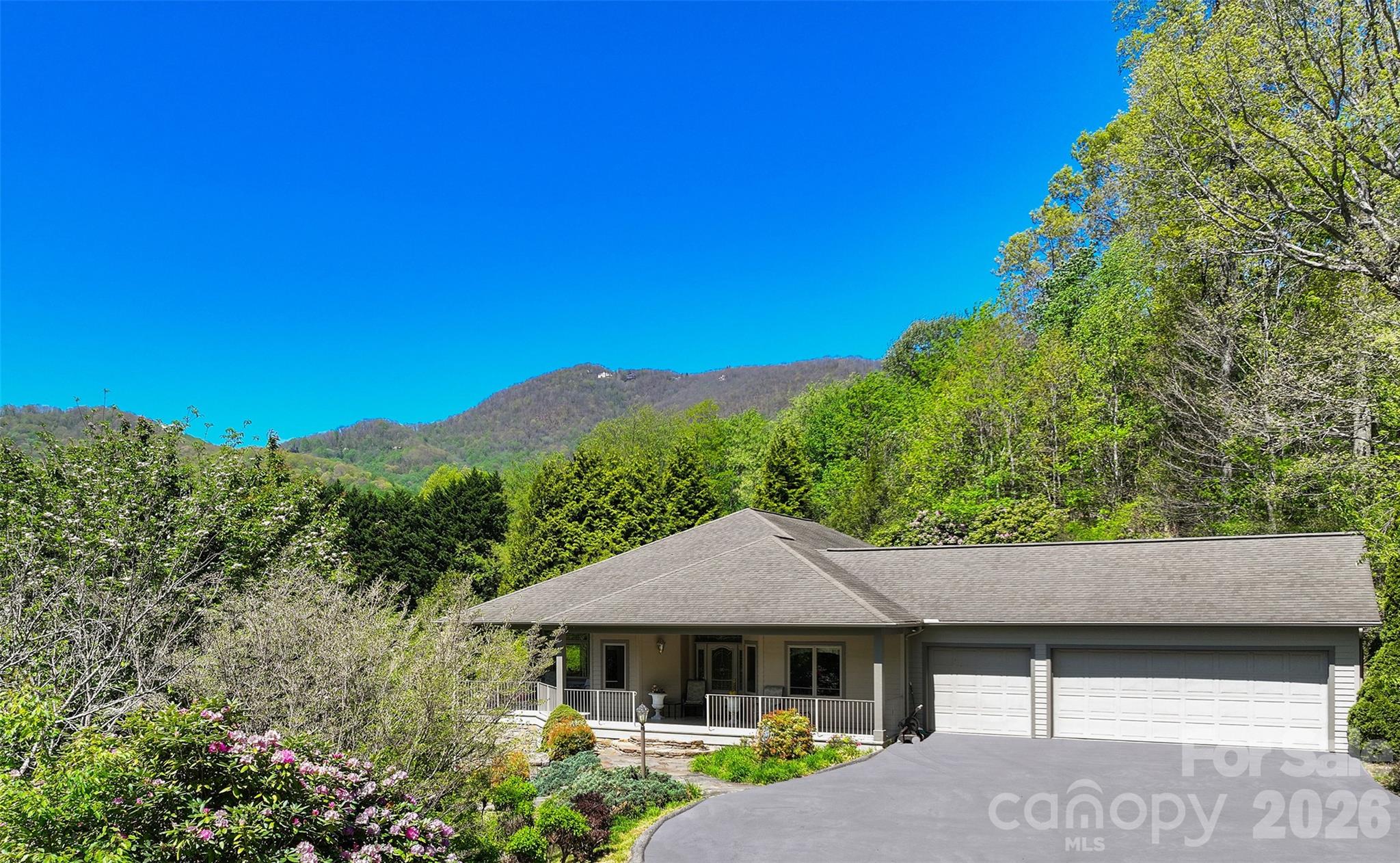 78 Banker Drive — Waynesville