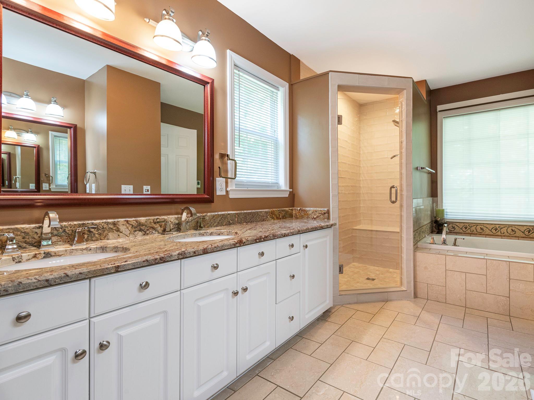 4440 Hucks Road — Charlotte