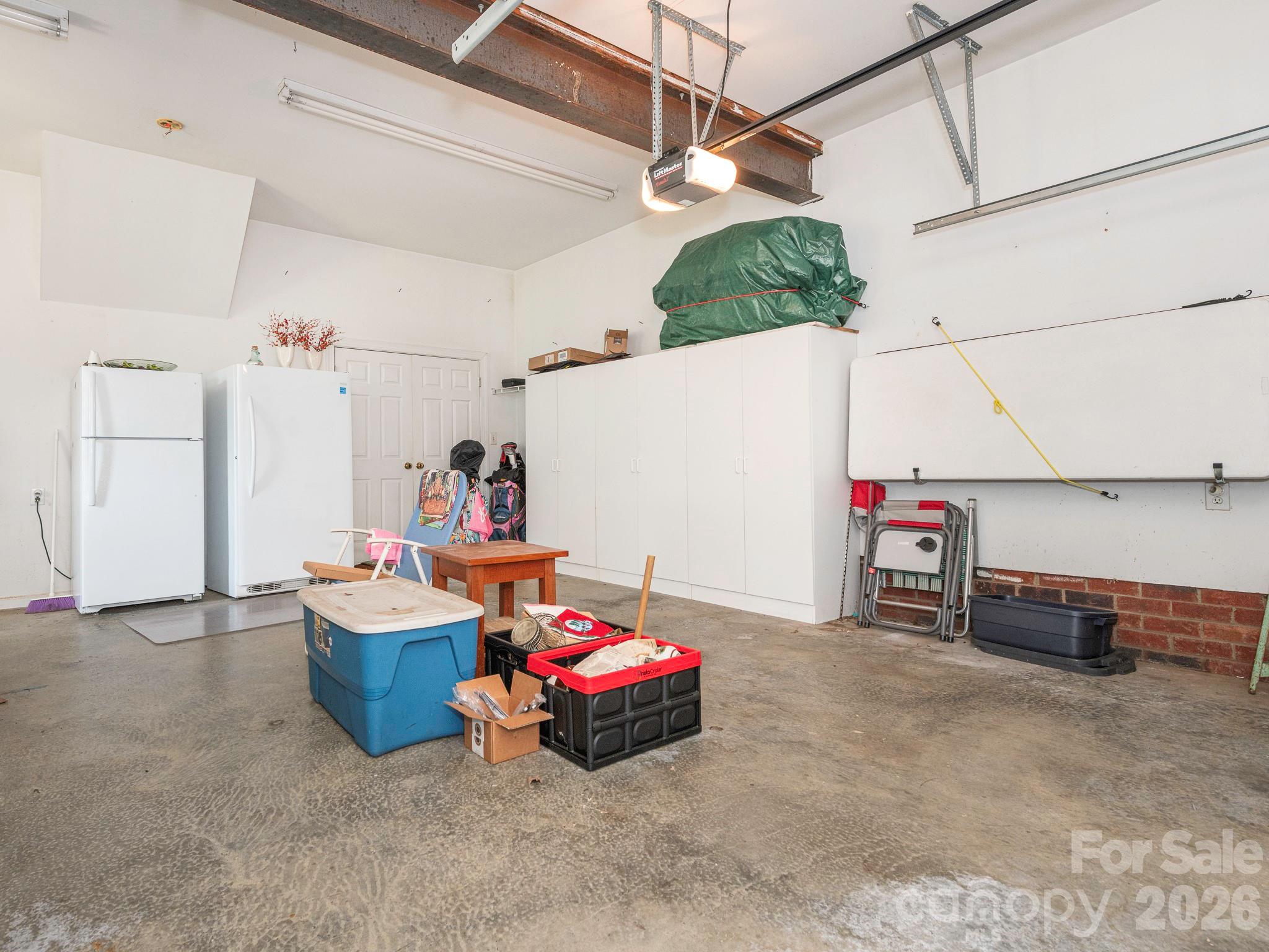 4440 Hucks Road — Charlotte