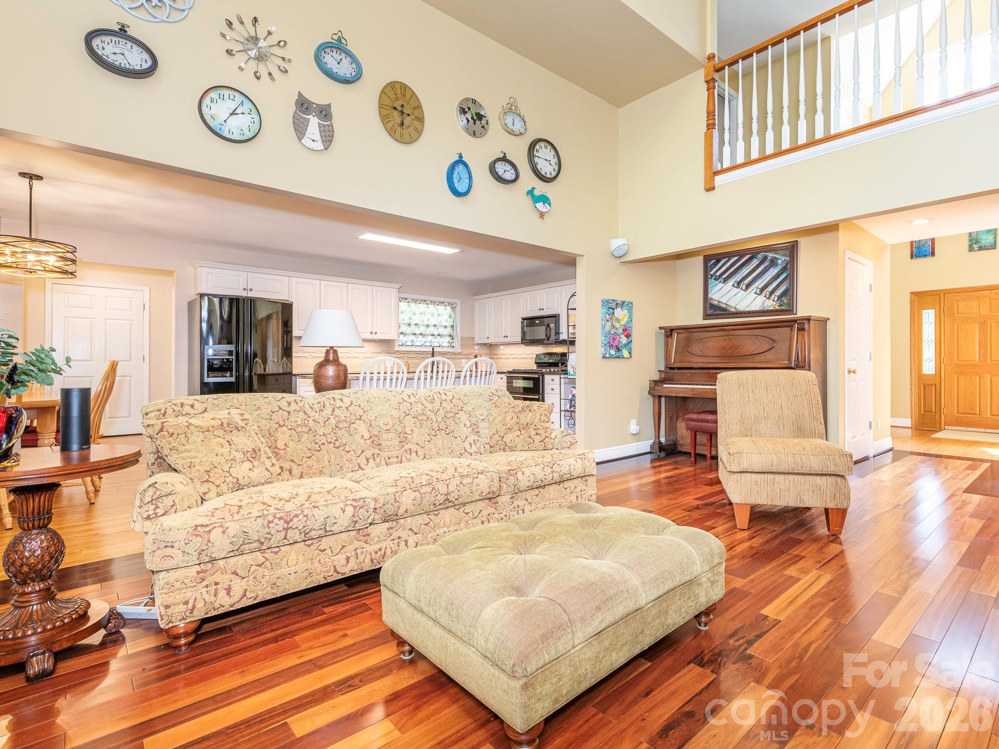 4440 Hucks Road — Charlotte