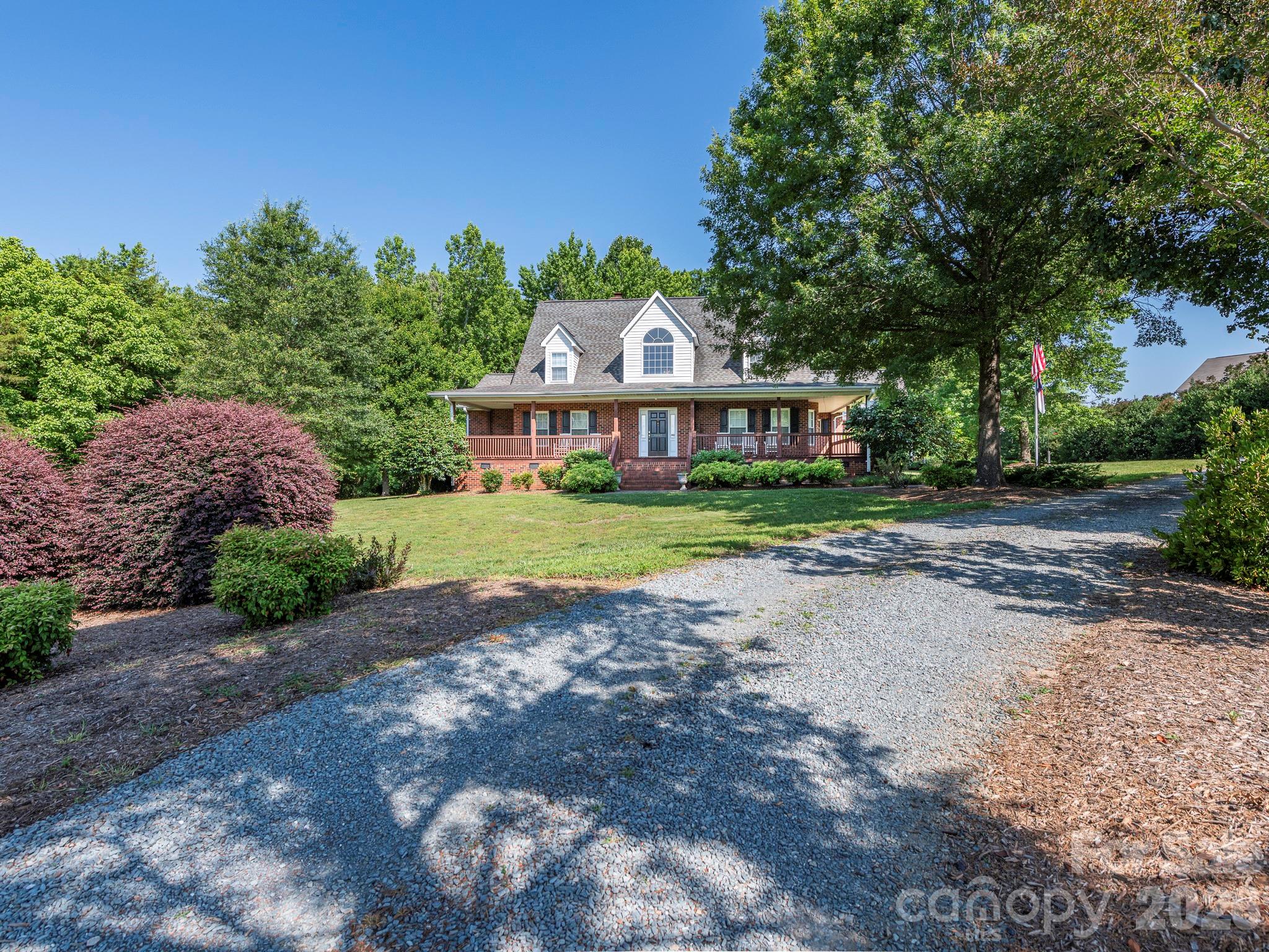 4440 Hucks Road — Charlotte