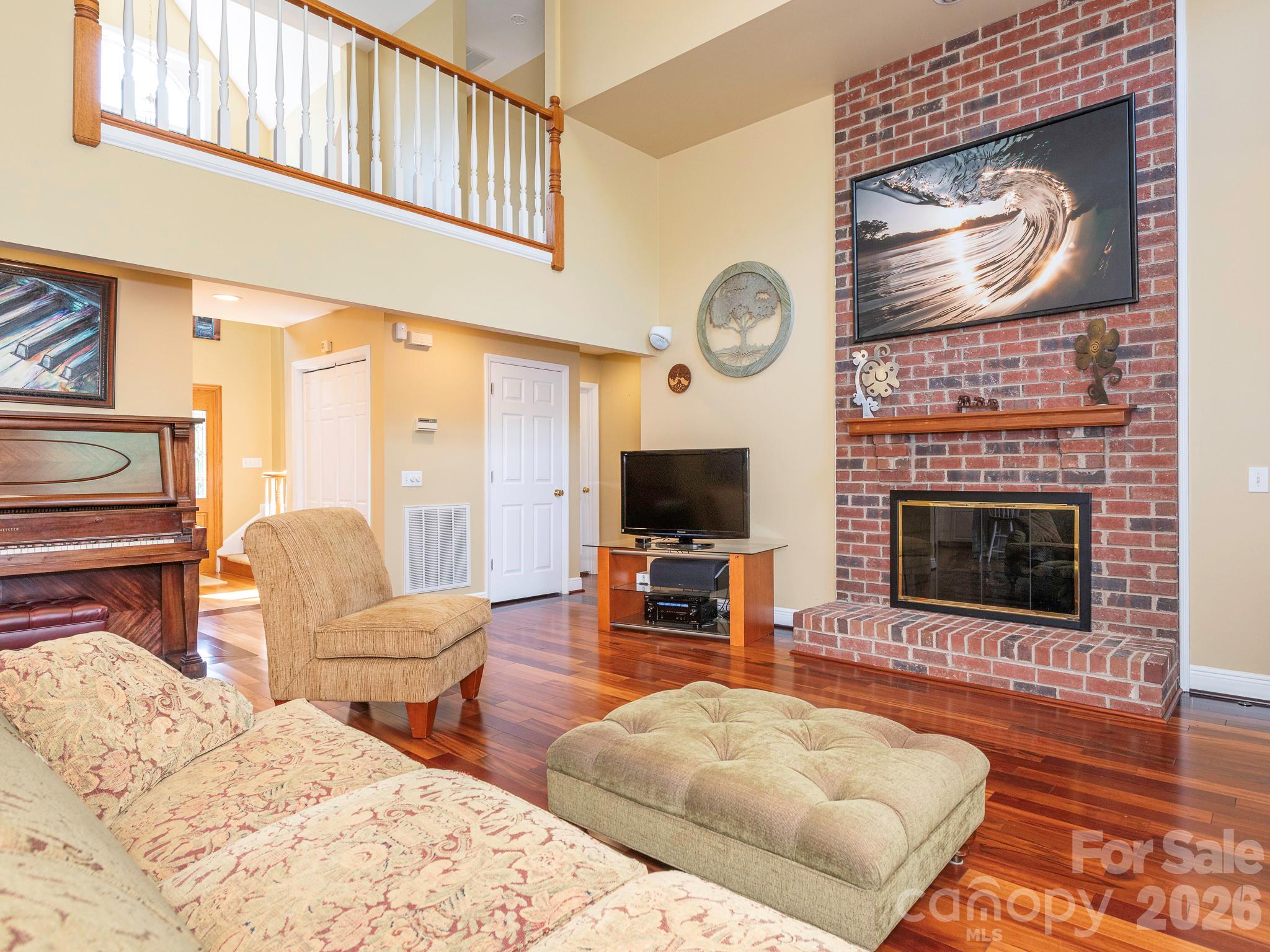 4440 Hucks Road — Charlotte