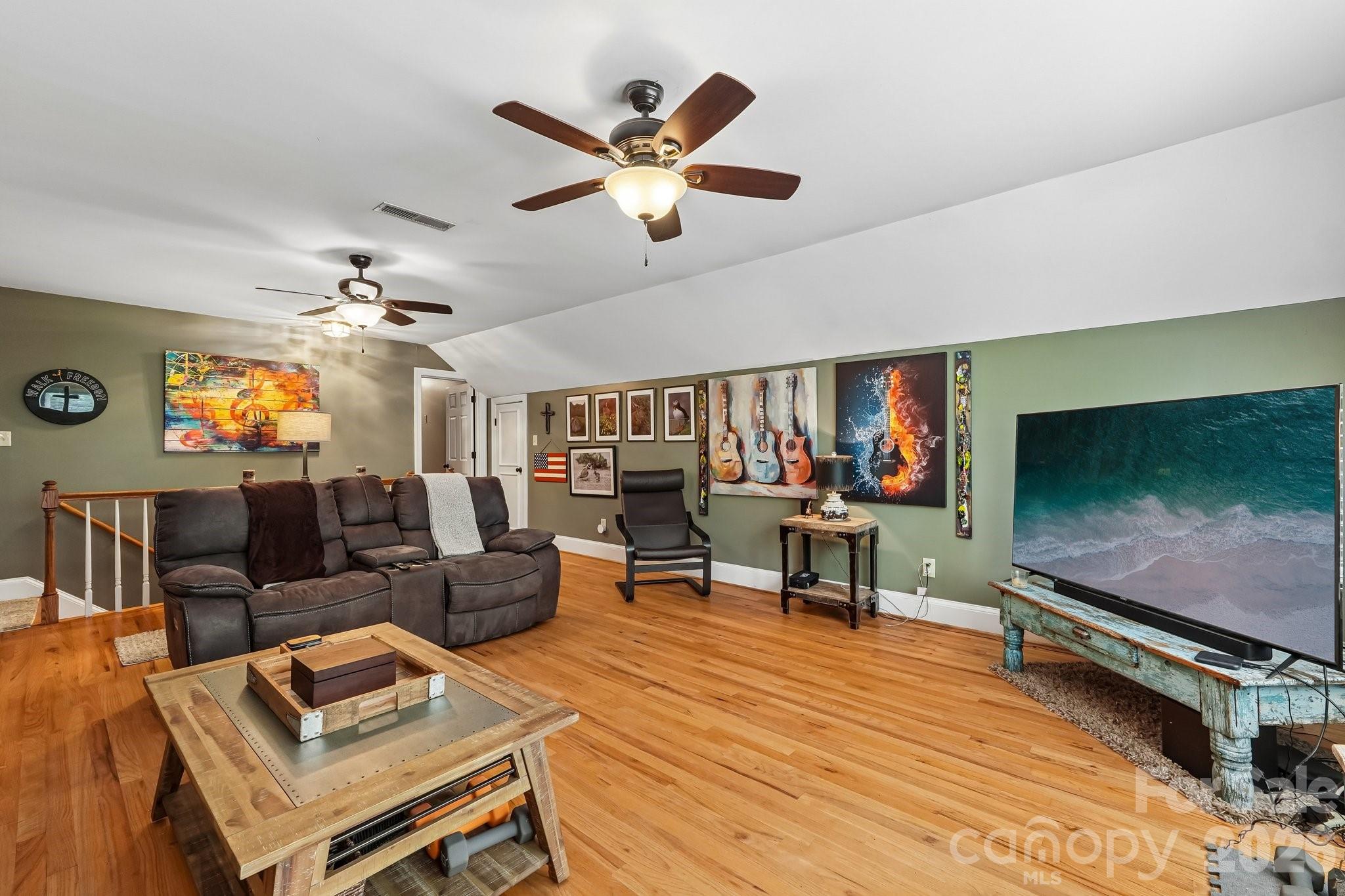 5325 Chiltern Hills Trail — Charlotte