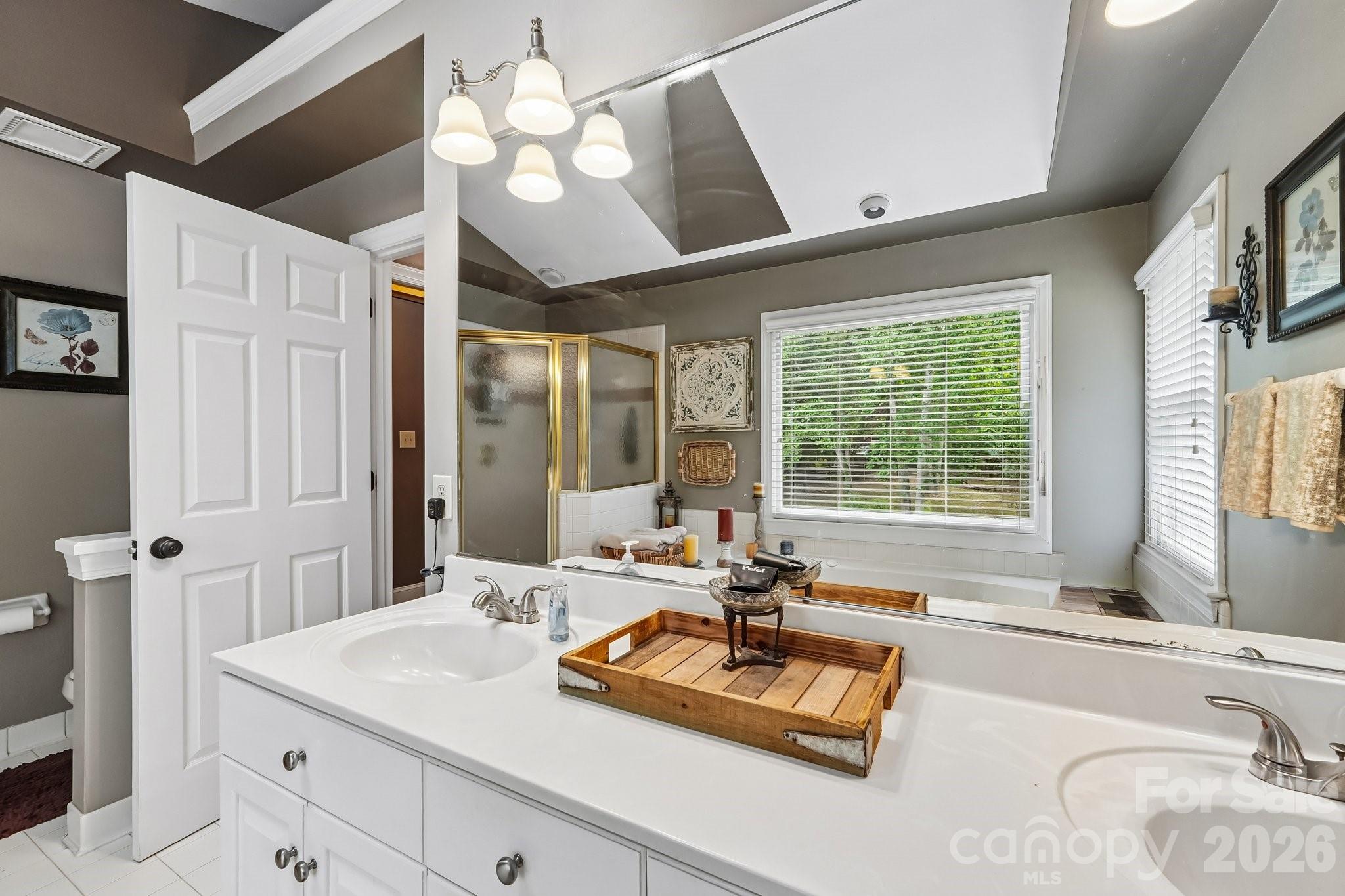 5325 Chiltern Hills Trail — Charlotte