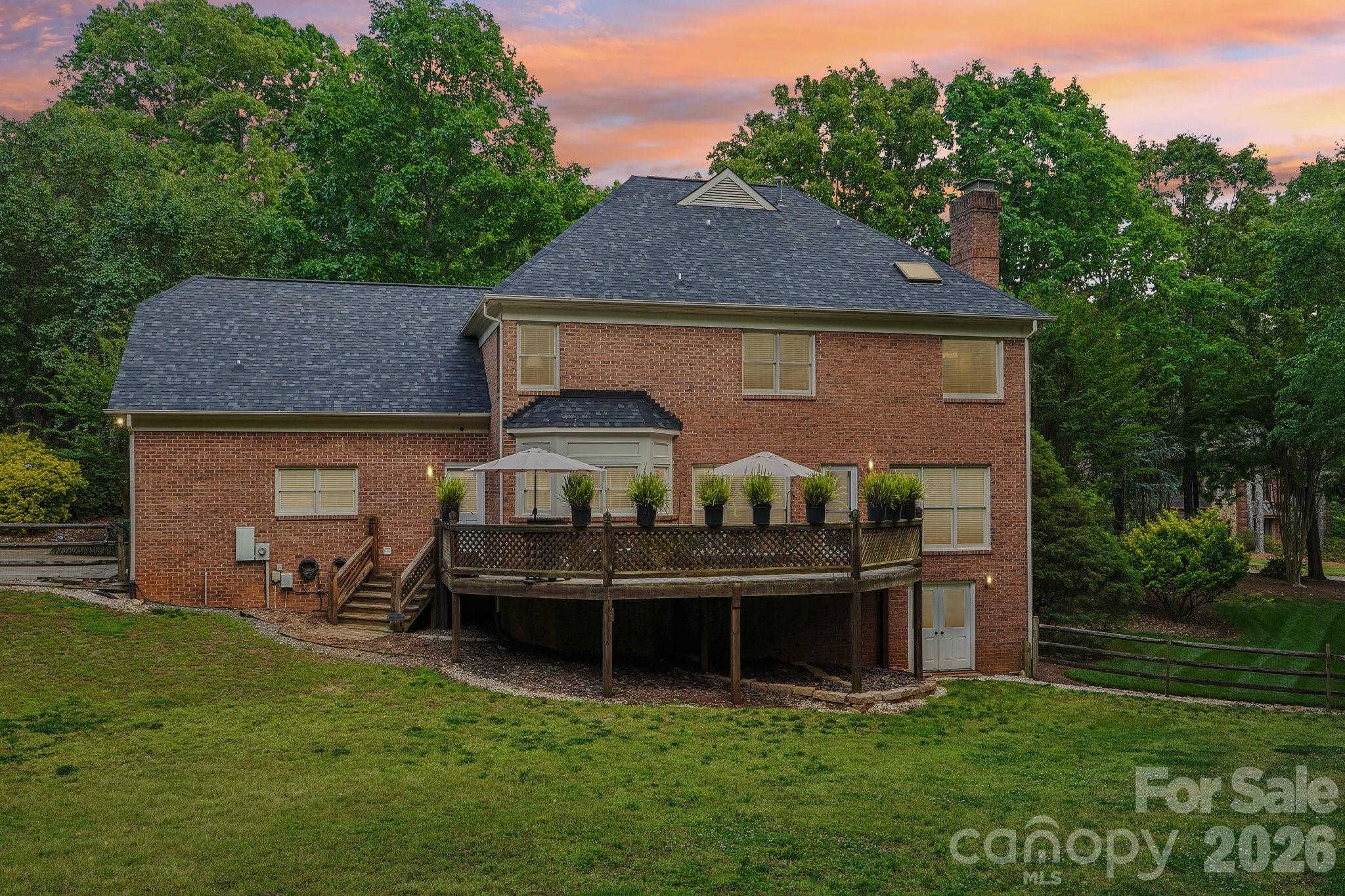 5325 Chiltern Hills Trail — Charlotte