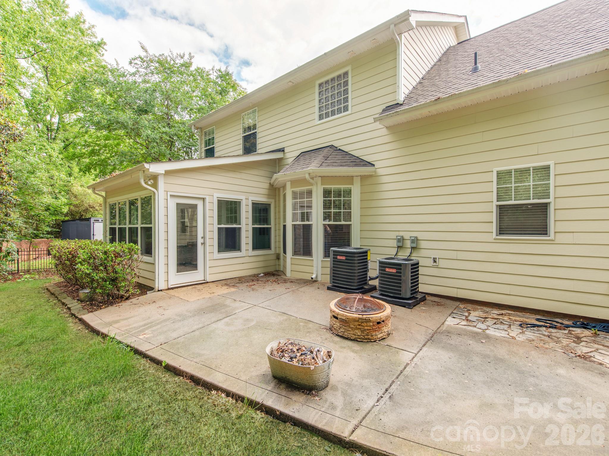 10333 Misty Moss Court — Mint Hill