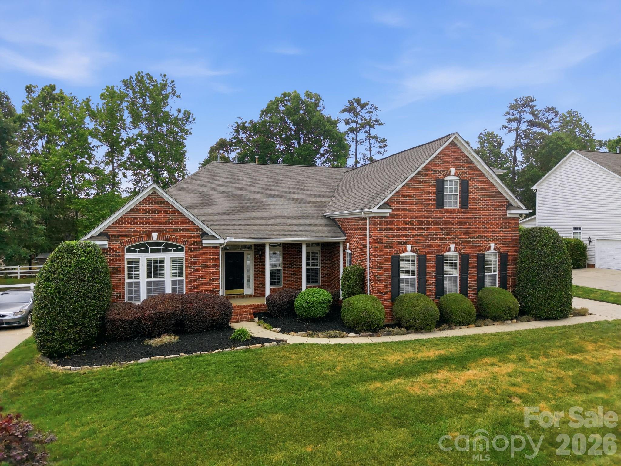 1113 Butterburr Drive — Matthews