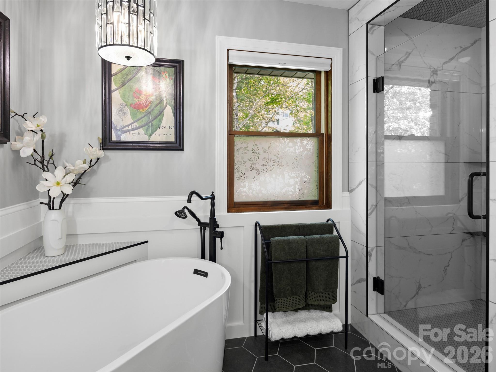 152 Eastmoor Drive — Asheville