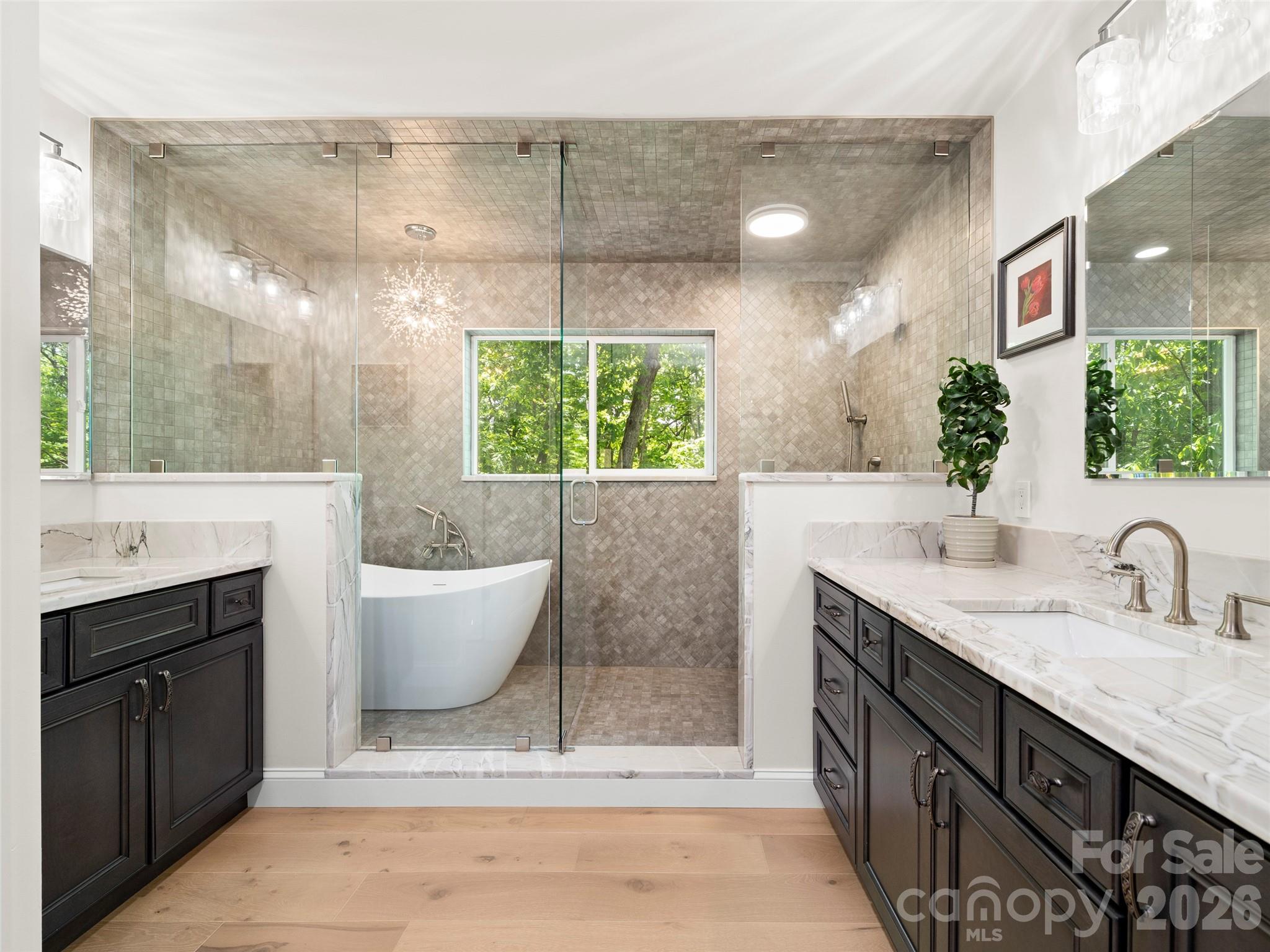 152 Eastmoor Drive — Asheville