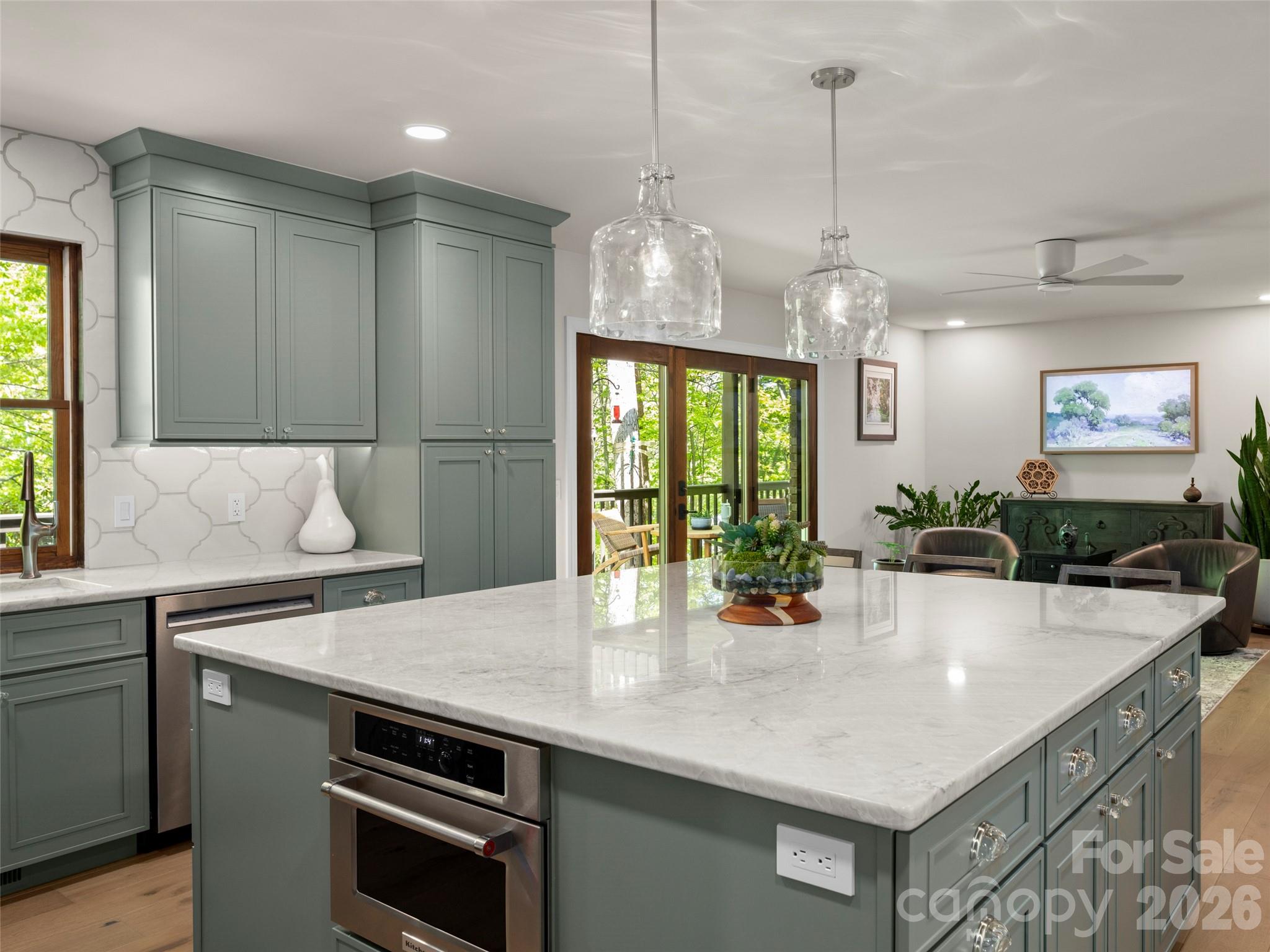152 Eastmoor Drive — Asheville