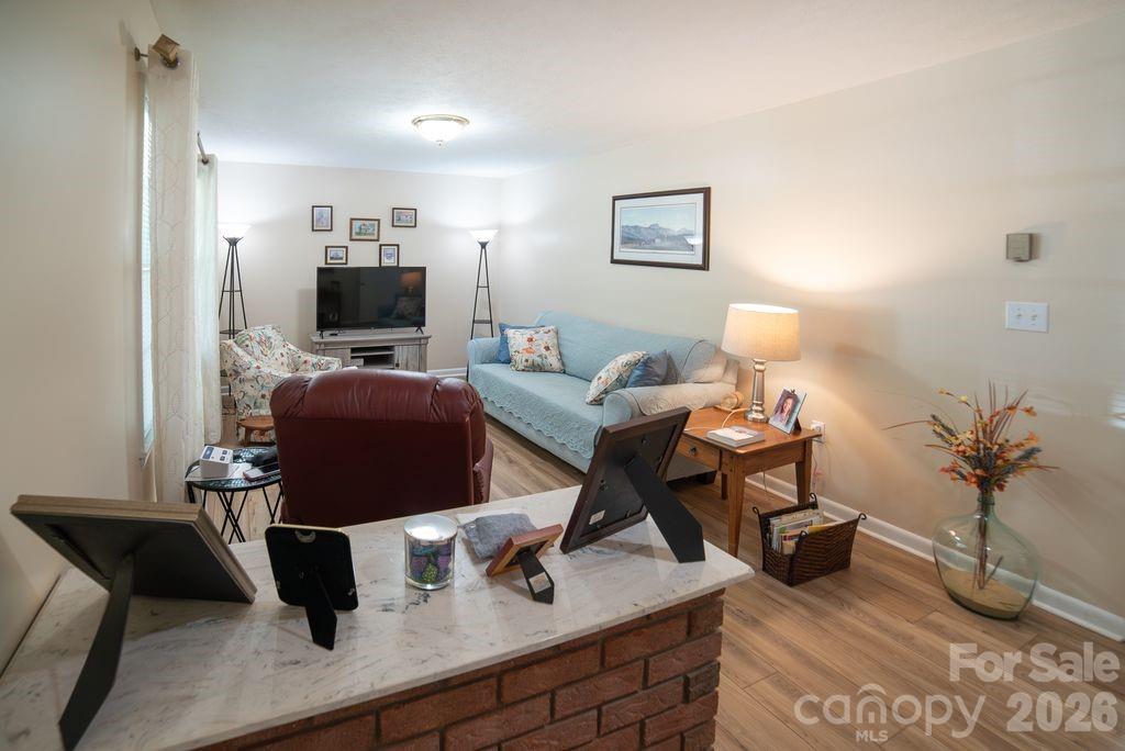 1802 Hopewell Road — Morganton