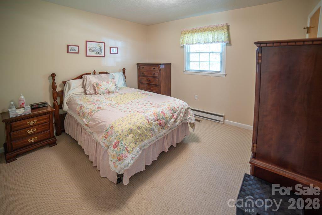 1802 Hopewell Road — Morganton