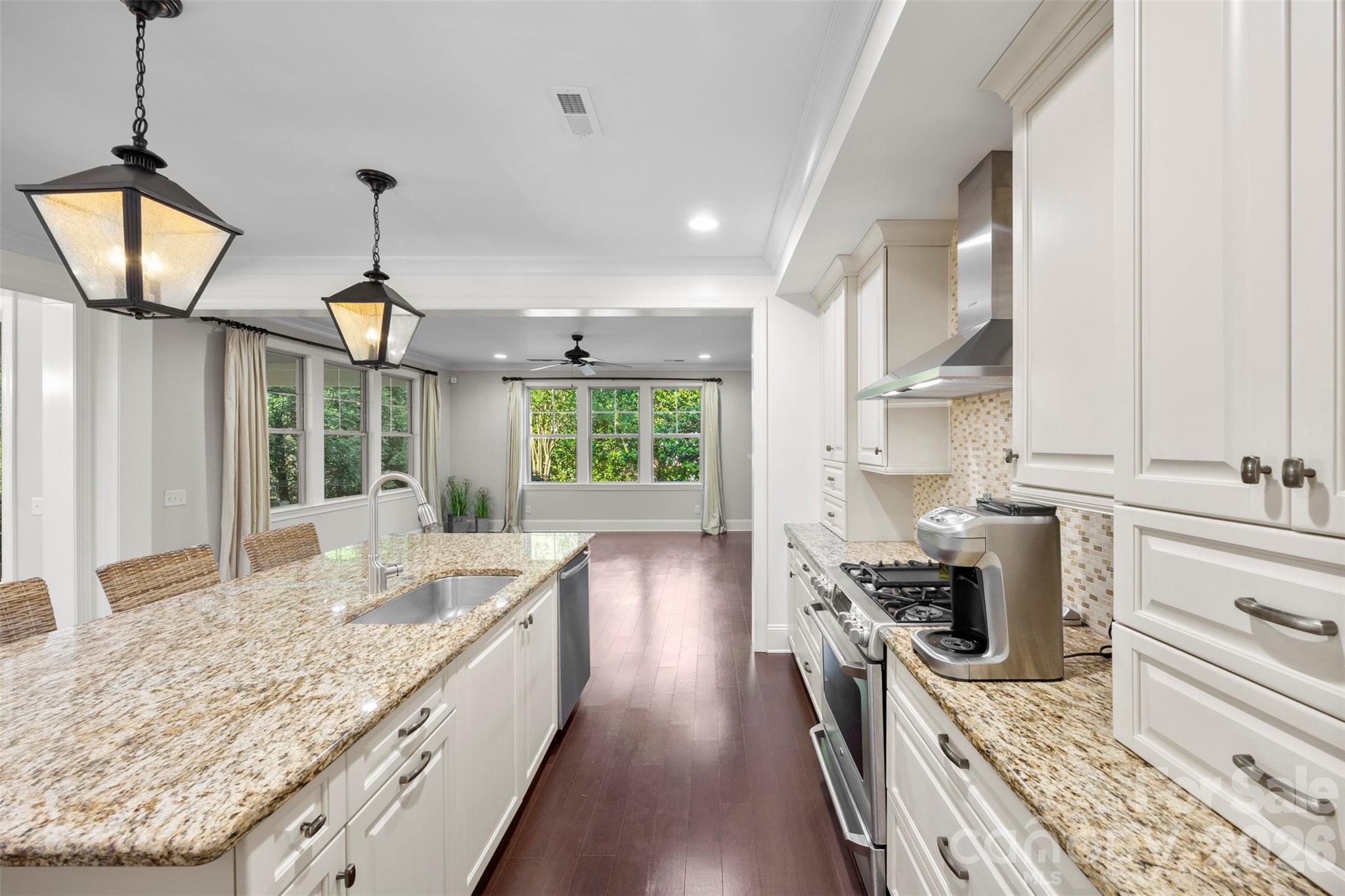 8624 Robbins Crescent Drive — Cornelius