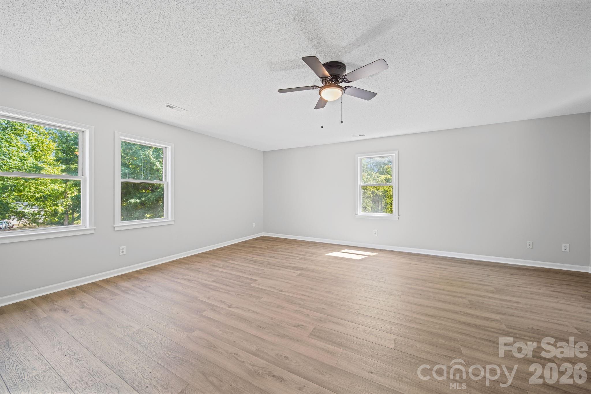 934 Clover Park Drive — Clover