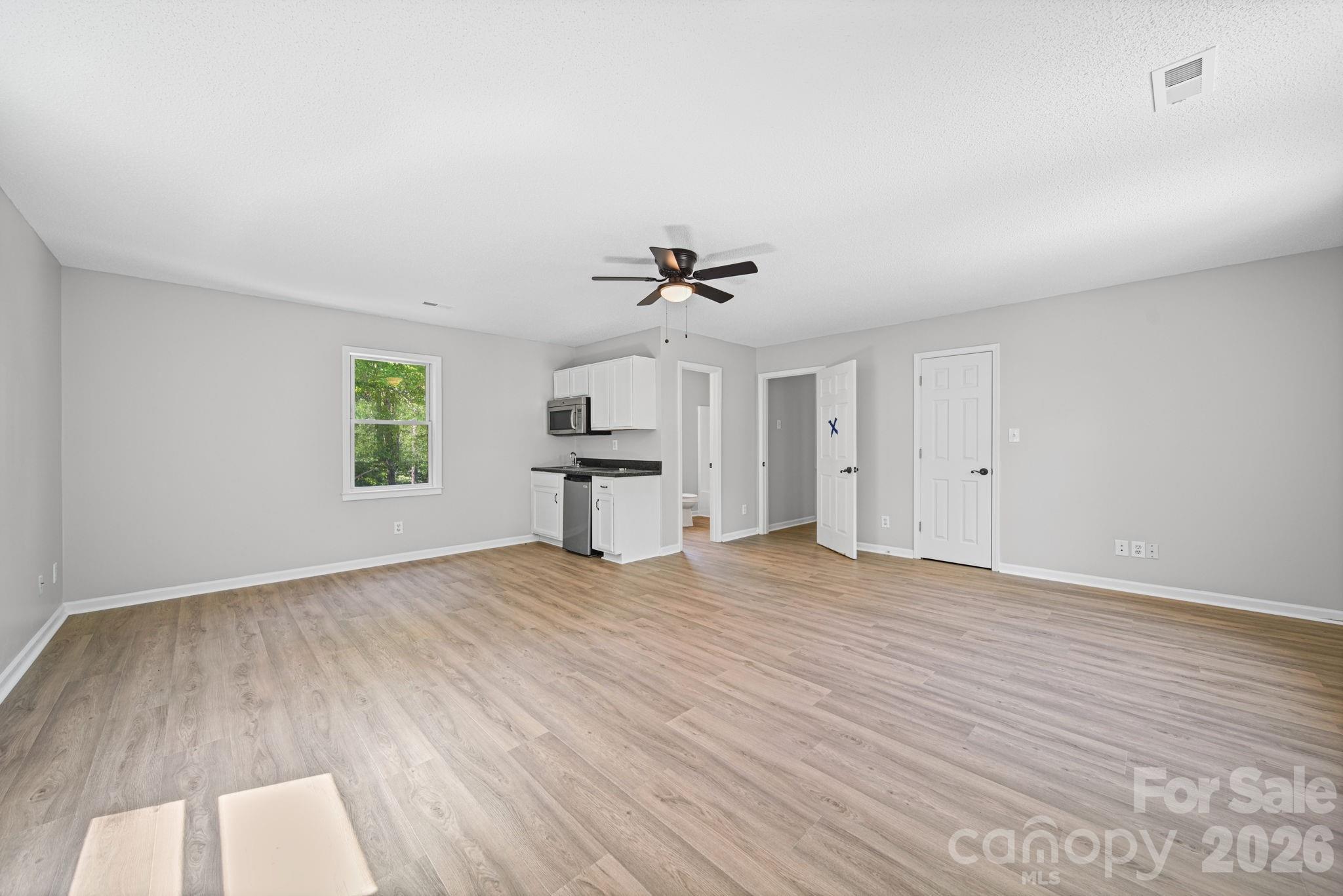 934 Clover Park Drive — Clover