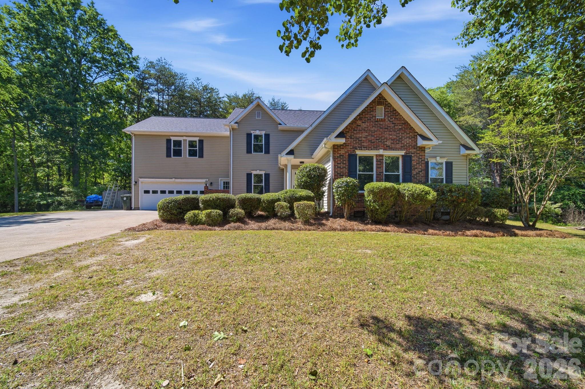 934 Clover Park Drive — Clover