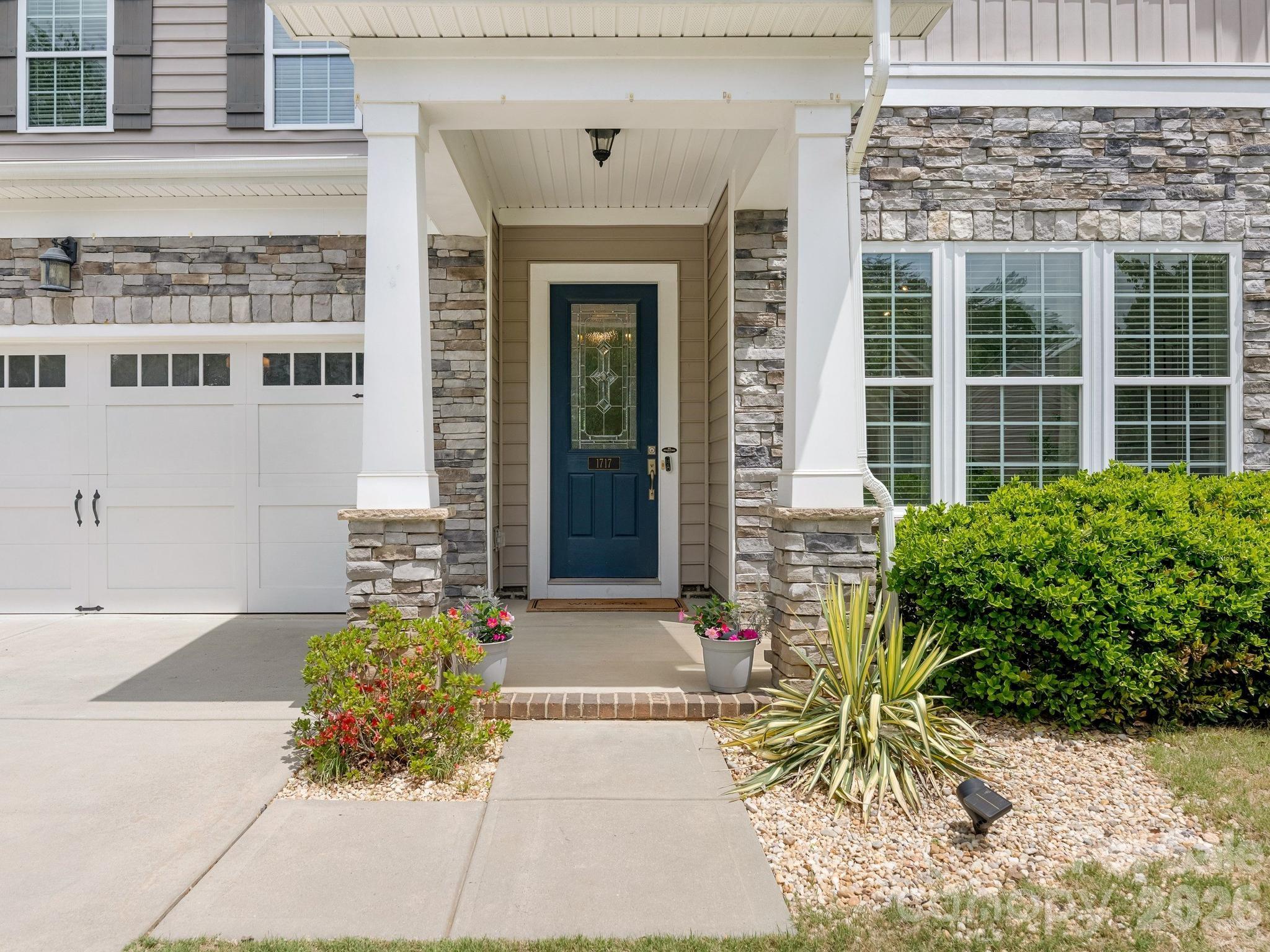 1717 Sutters Mill Way — Fort Mill