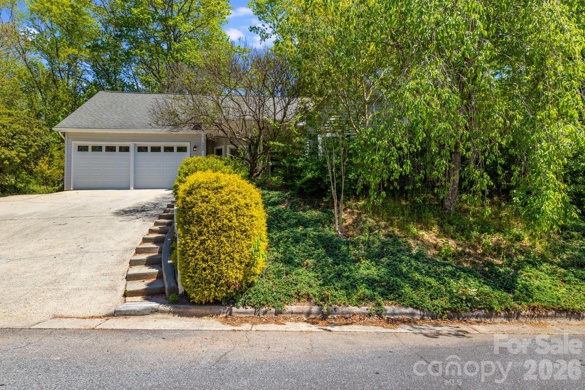 132 Fox Cross Drive — Brevard