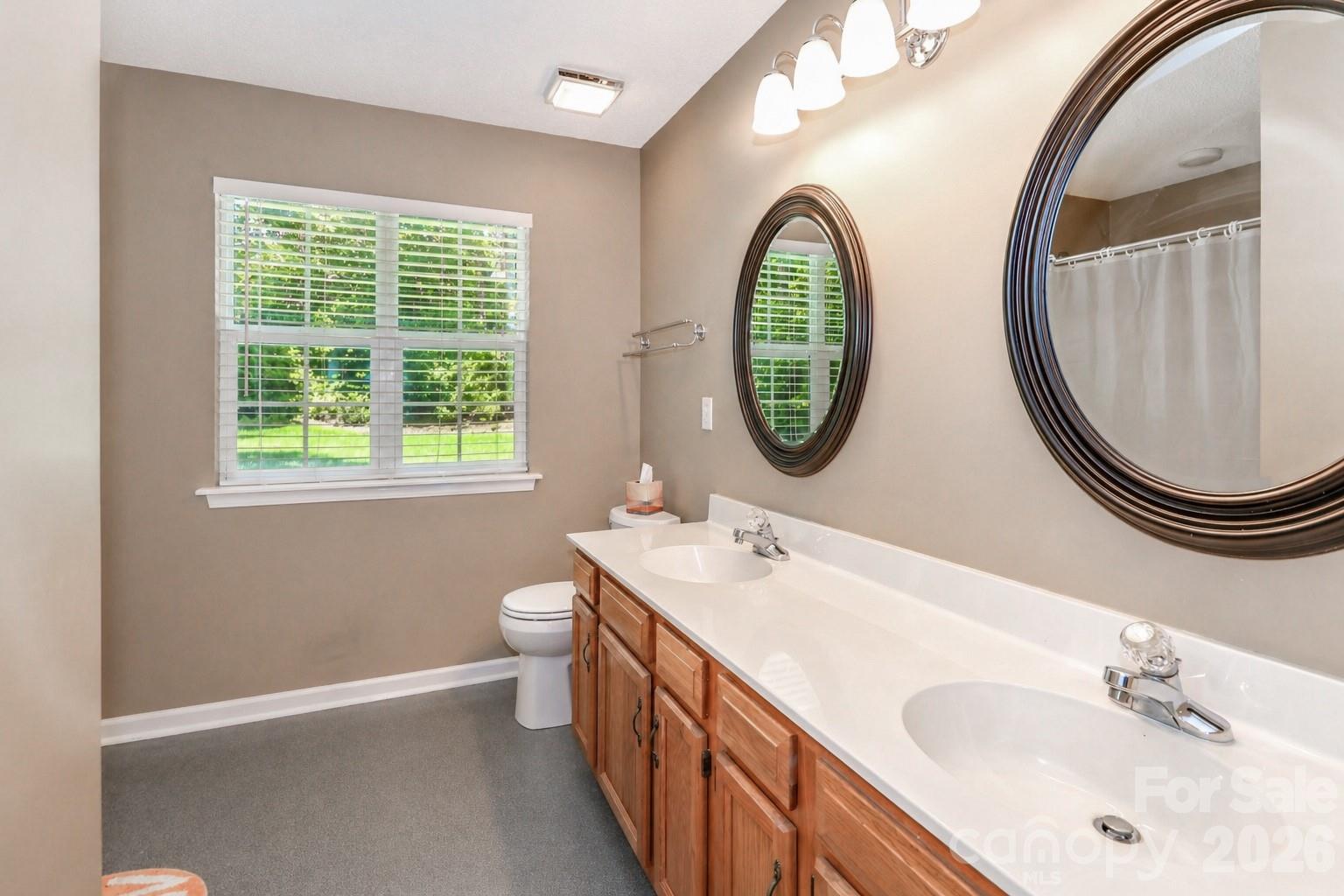 126 Tara Lynn Court — Mooresville
